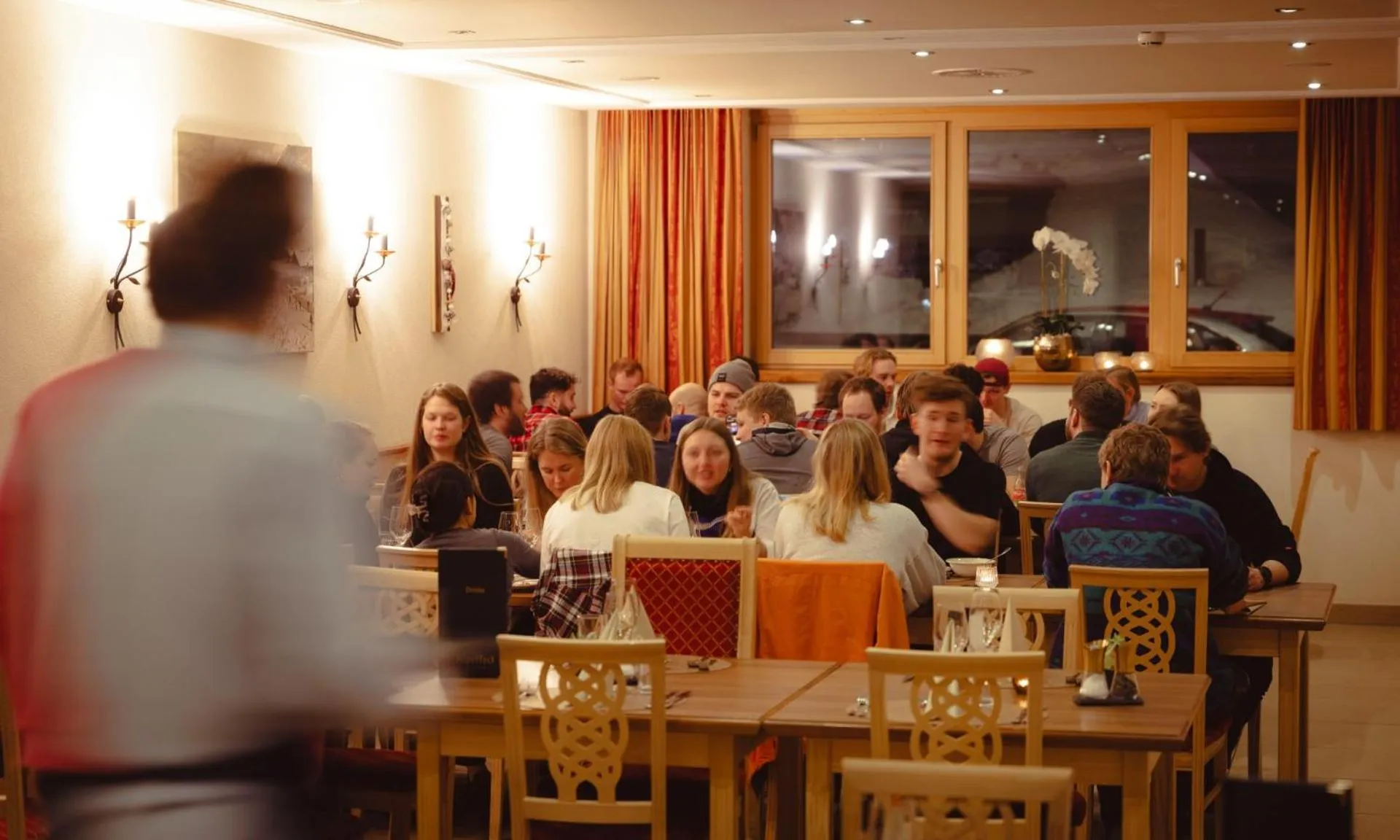 Restaurant/places to eat in Hotel Abendrot by Alpeffect Hotels