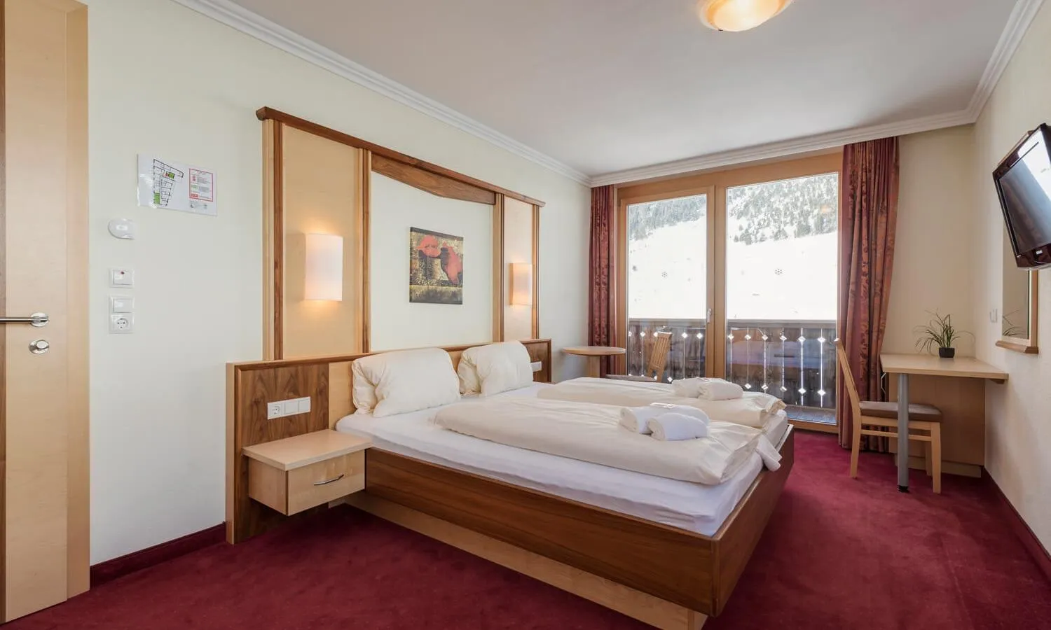 Bed in Hotel Abendrot by Alpeffect Hotels