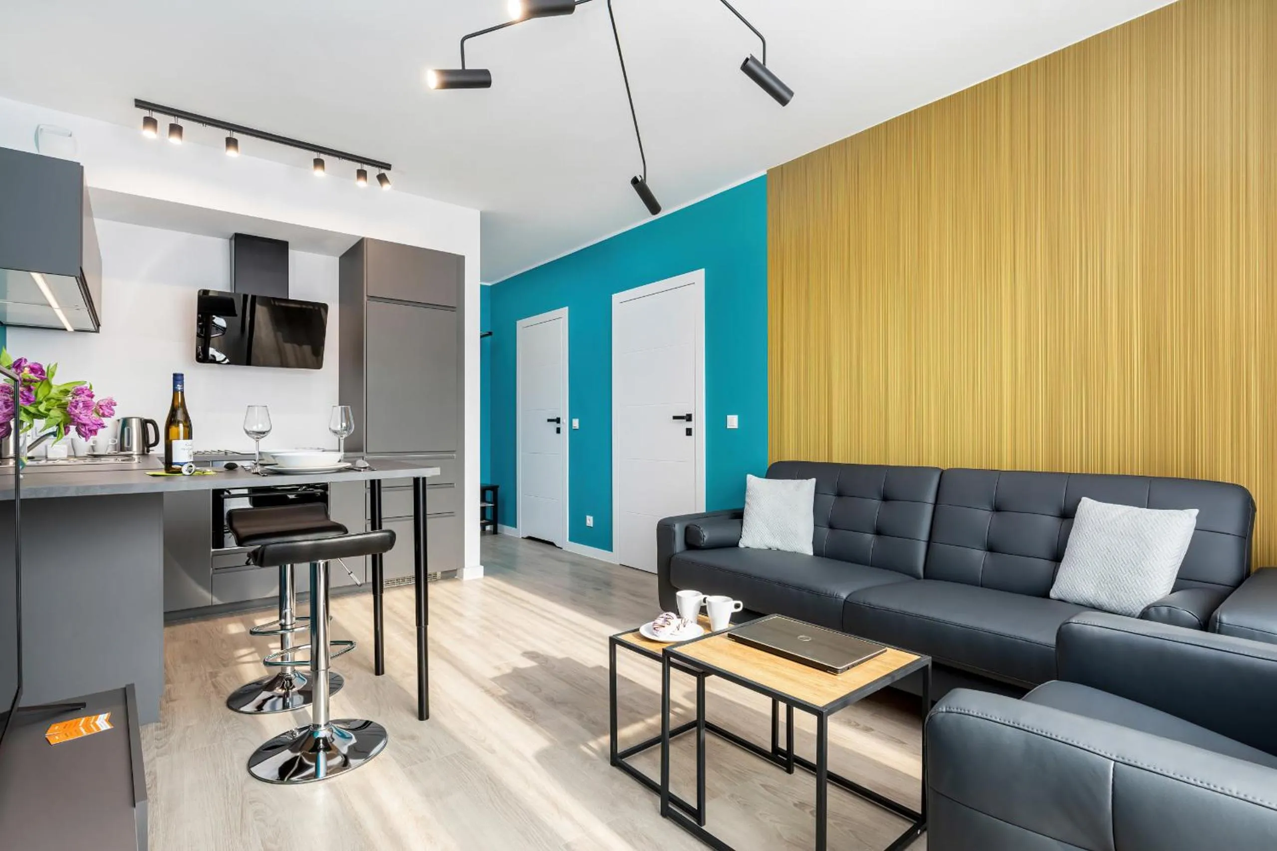 Living room in Modern City Center Apartments by Noclegi Renters