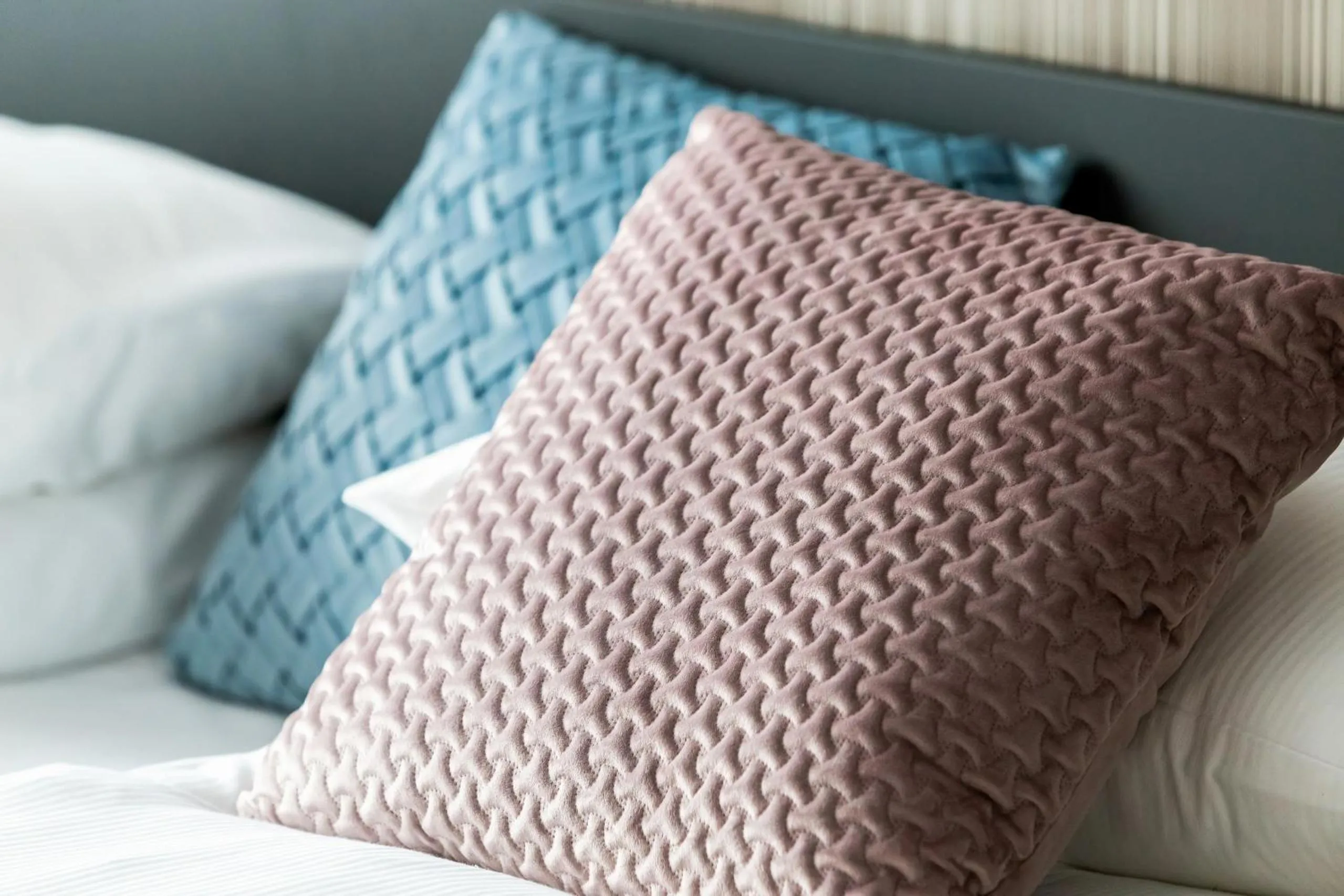 Decorative detail in Modern City Center Apartments by Noclegi Renters
