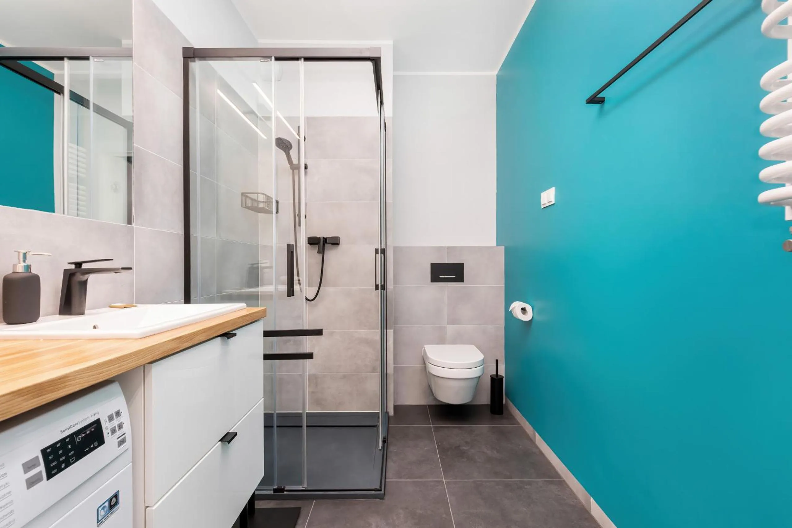 Bathroom in Modern City Center Apartments by Noclegi Renters