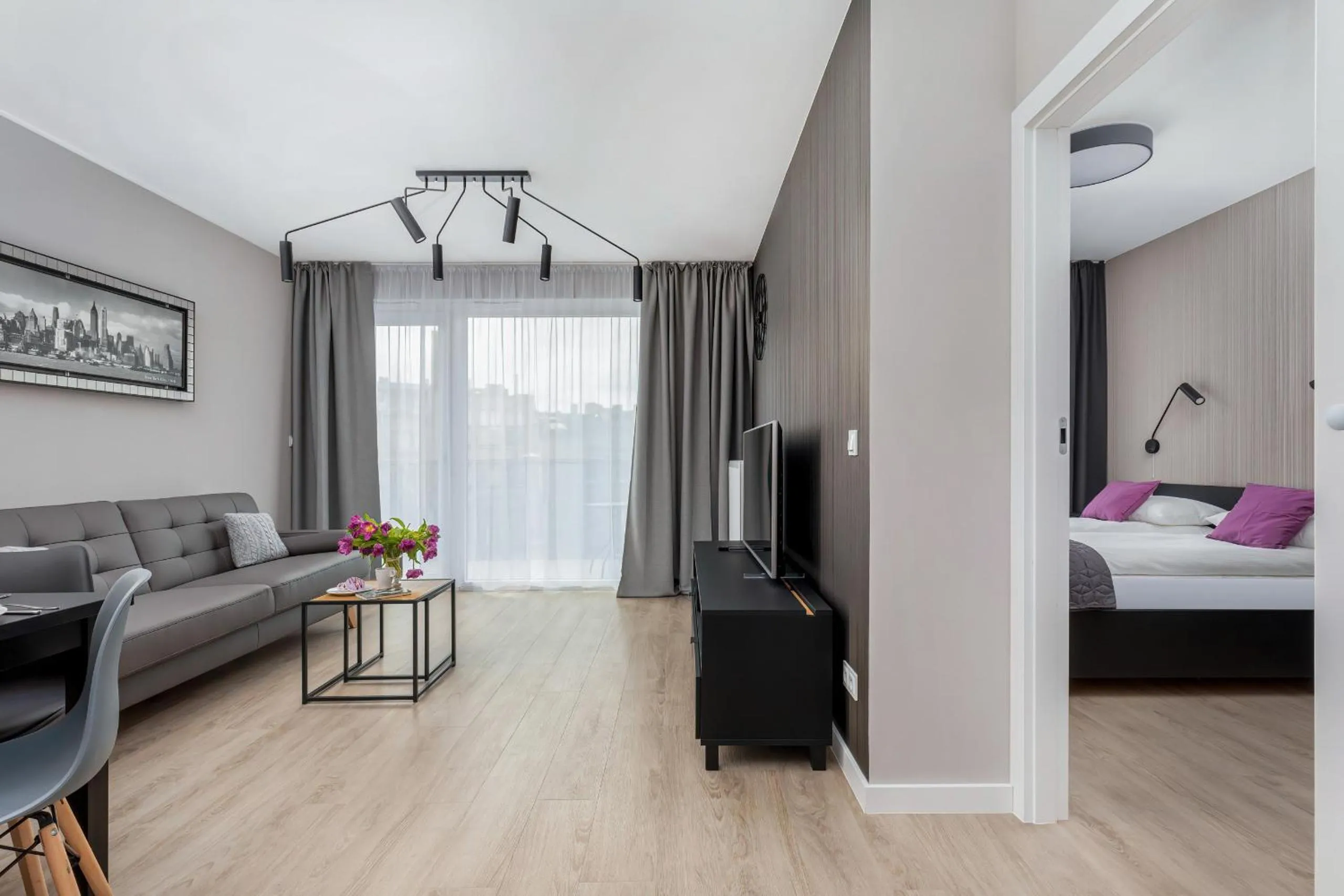 Floor plan, Bed in Modern City Center Apartments by Noclegi Renters