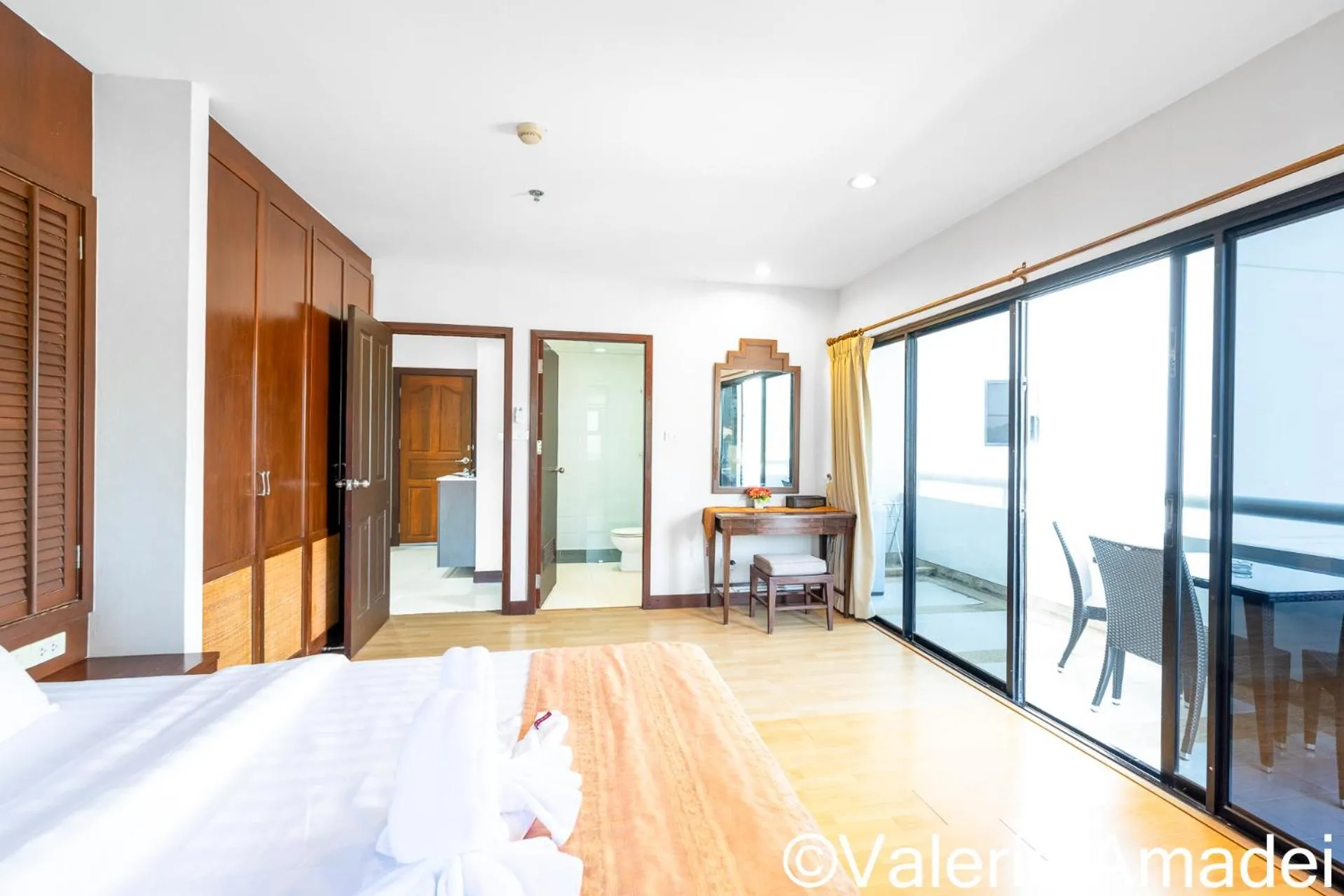 Bed in Patong Tower Sea View by PHR