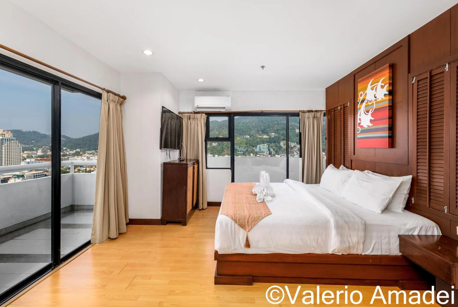 Bed in Patong Tower Sea View by PHR