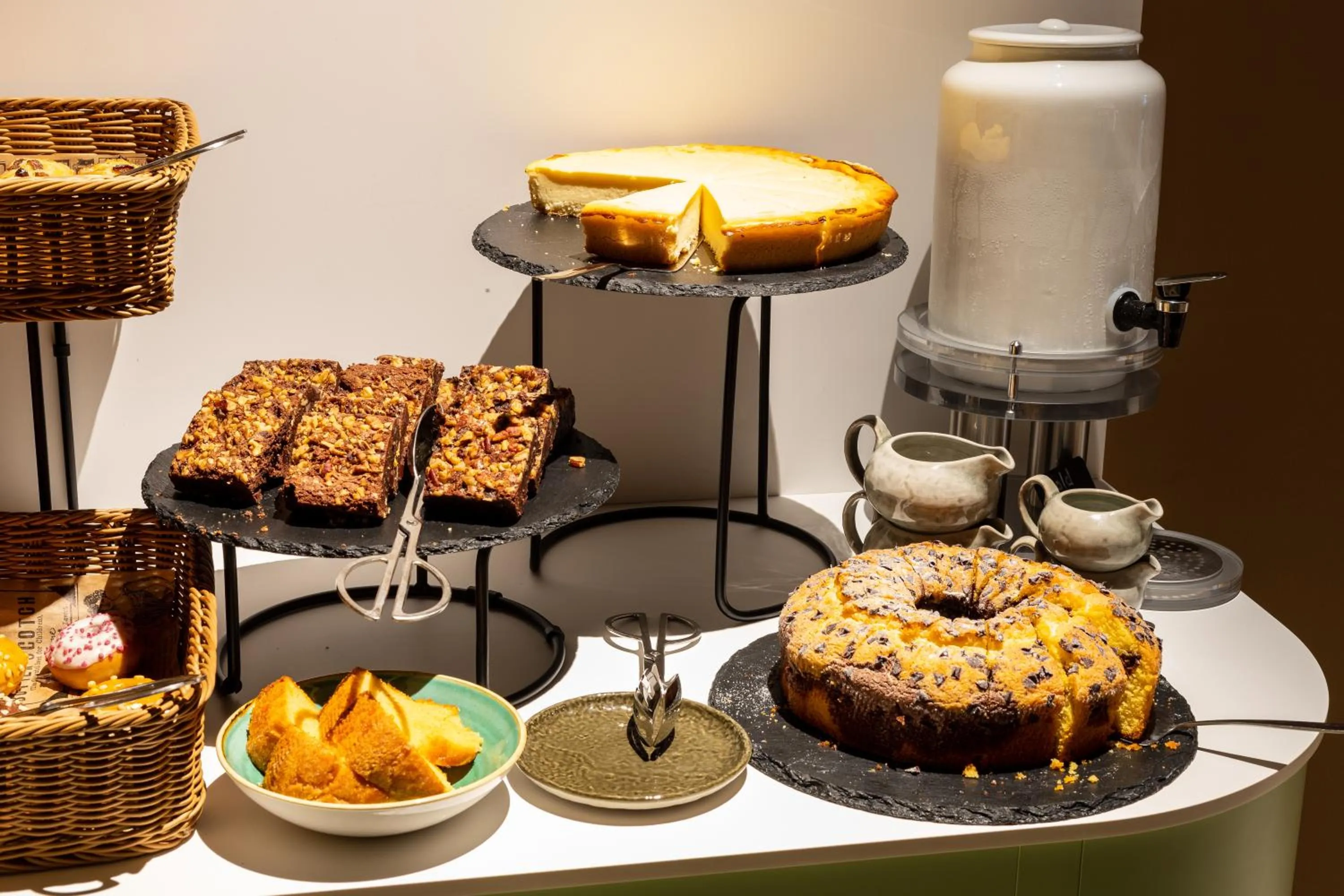 Breakfast in Kazakiwi