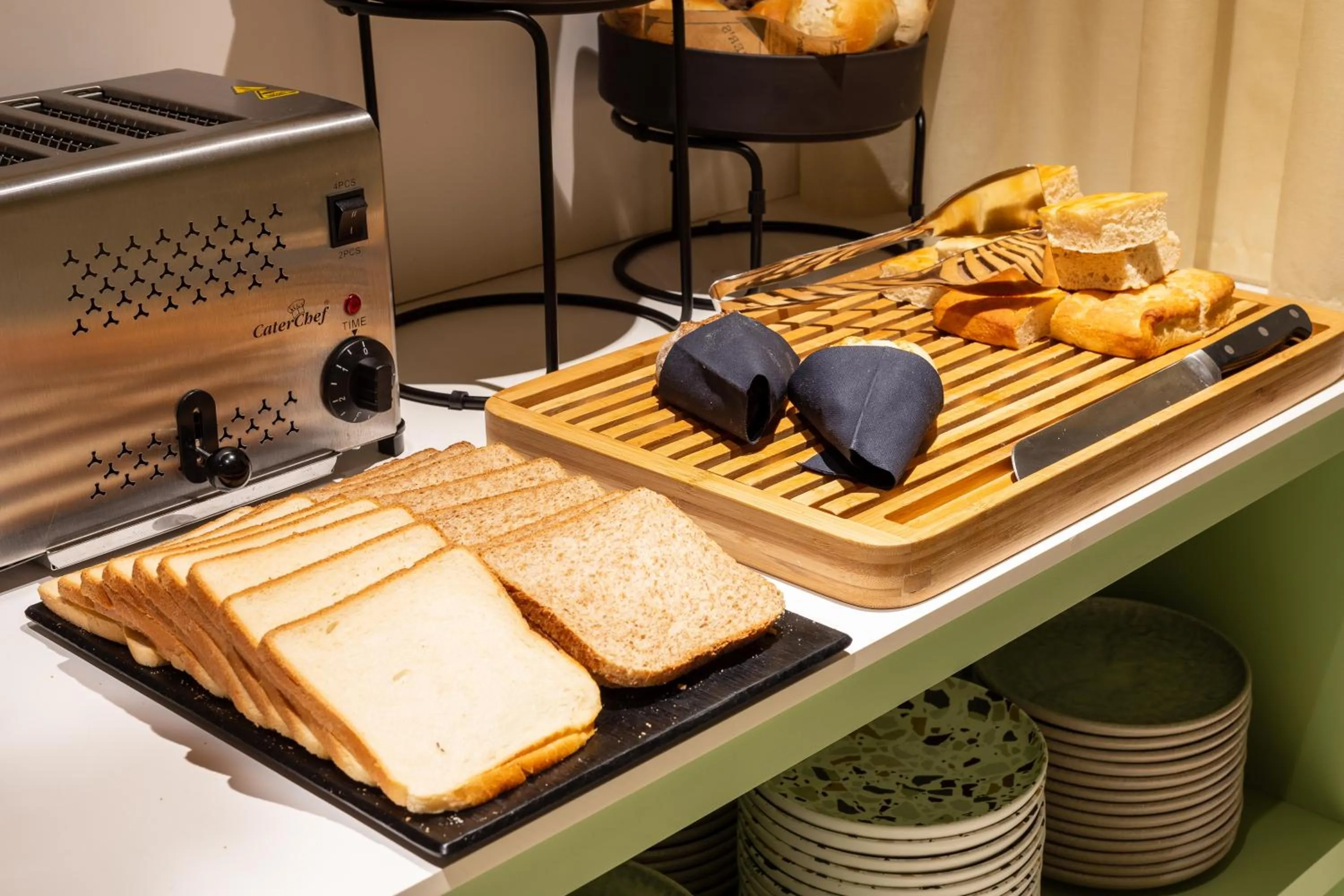 Breakfast in Kazakiwi