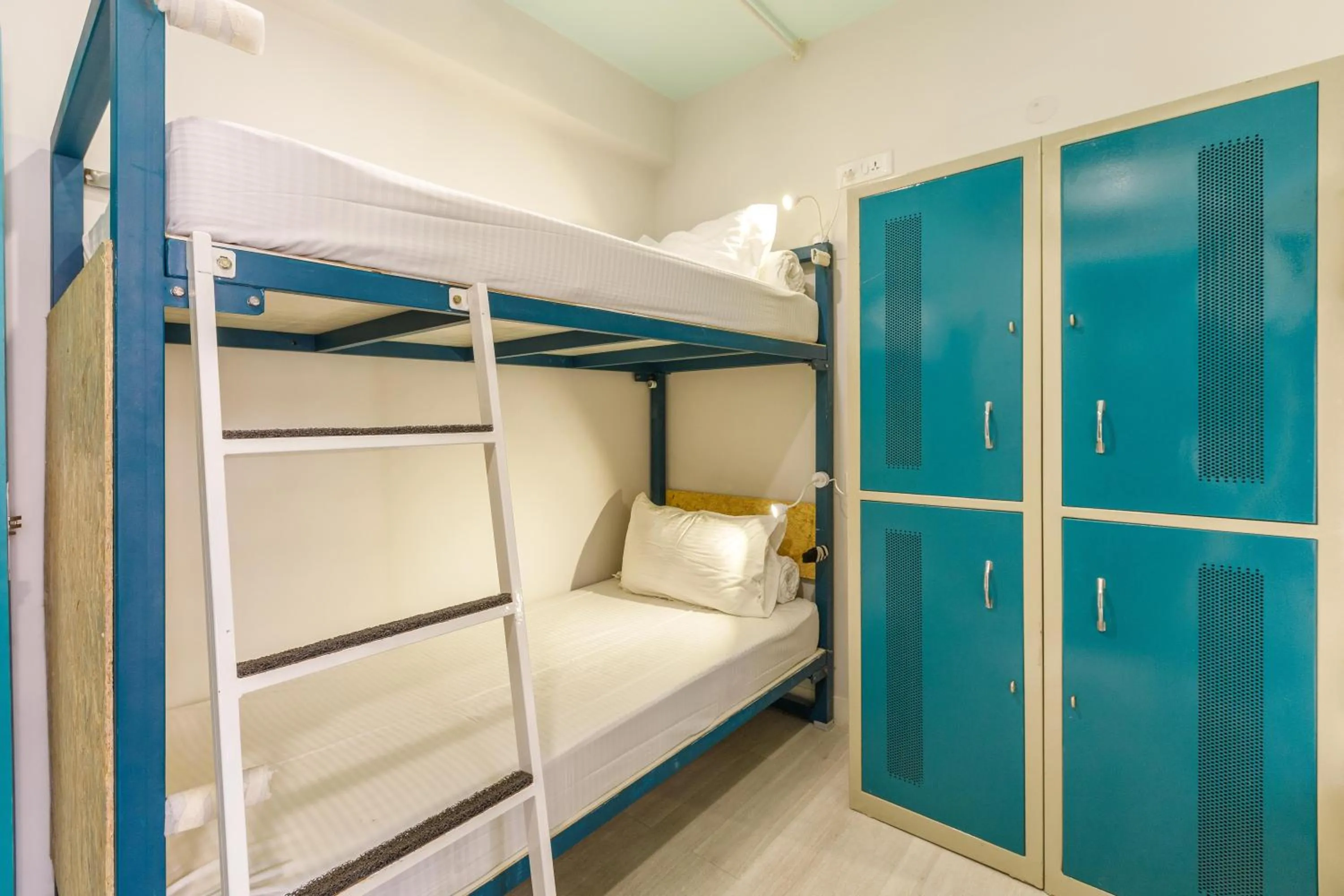 bunk bed, Bed in Locul Central - Church Street
