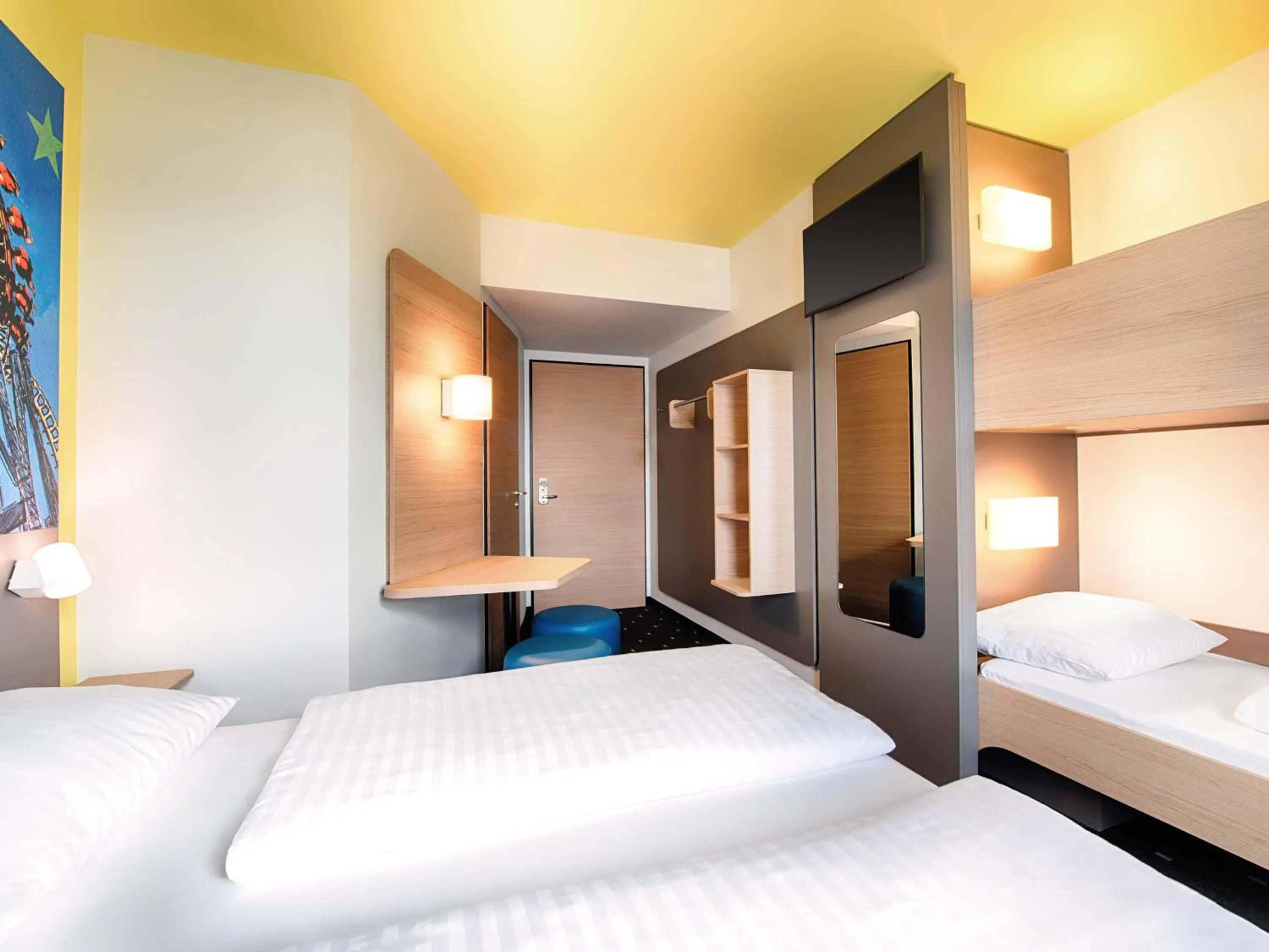 Photo of the whole room, Bed in B&B Hotel Rust-Ettenheim