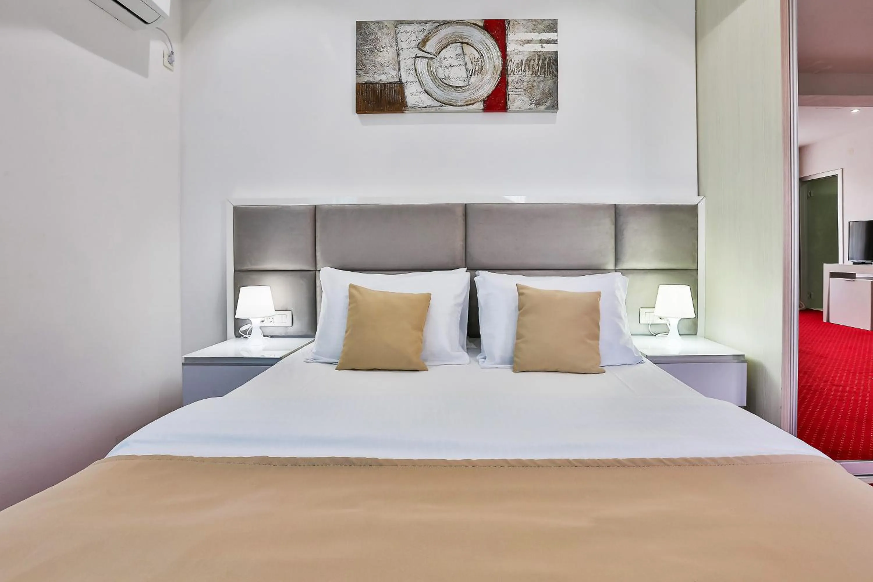 Bedroom, Bed in Hotel La mer