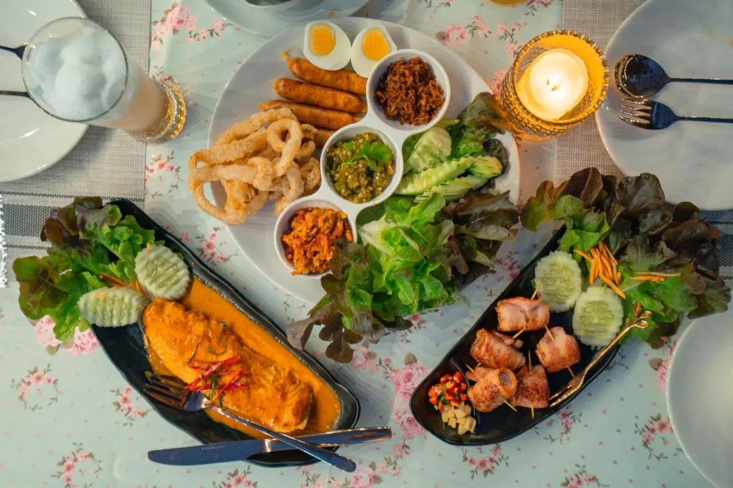 Restaurant/places to eat in Tree Tara hotel Restaurant/places to eat in Tree Tara hotel