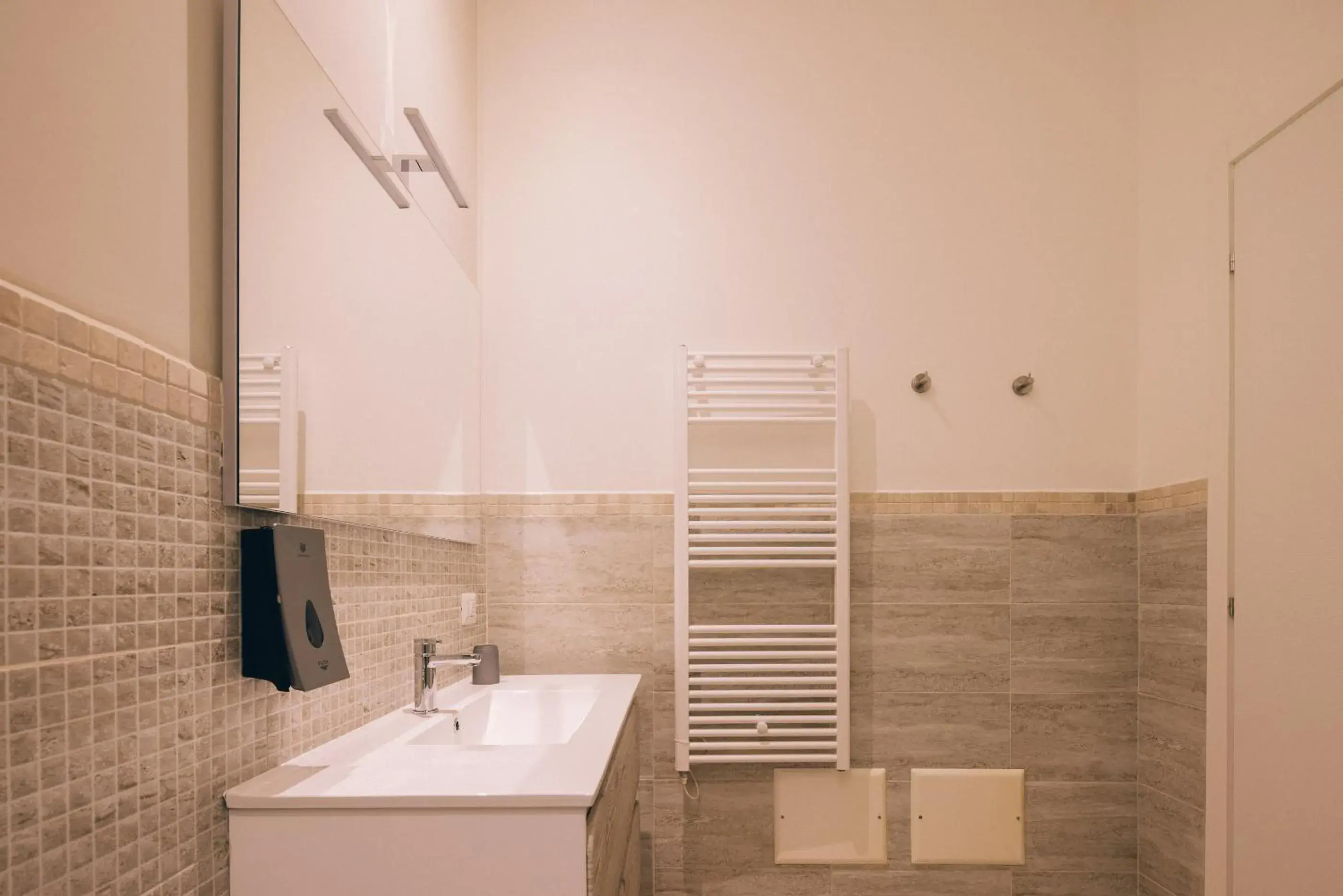 Deluxe Quadruple Room in La Promenade Rooms & Suites Deluxe Quadruple Room in La Promenade Rooms & Suites