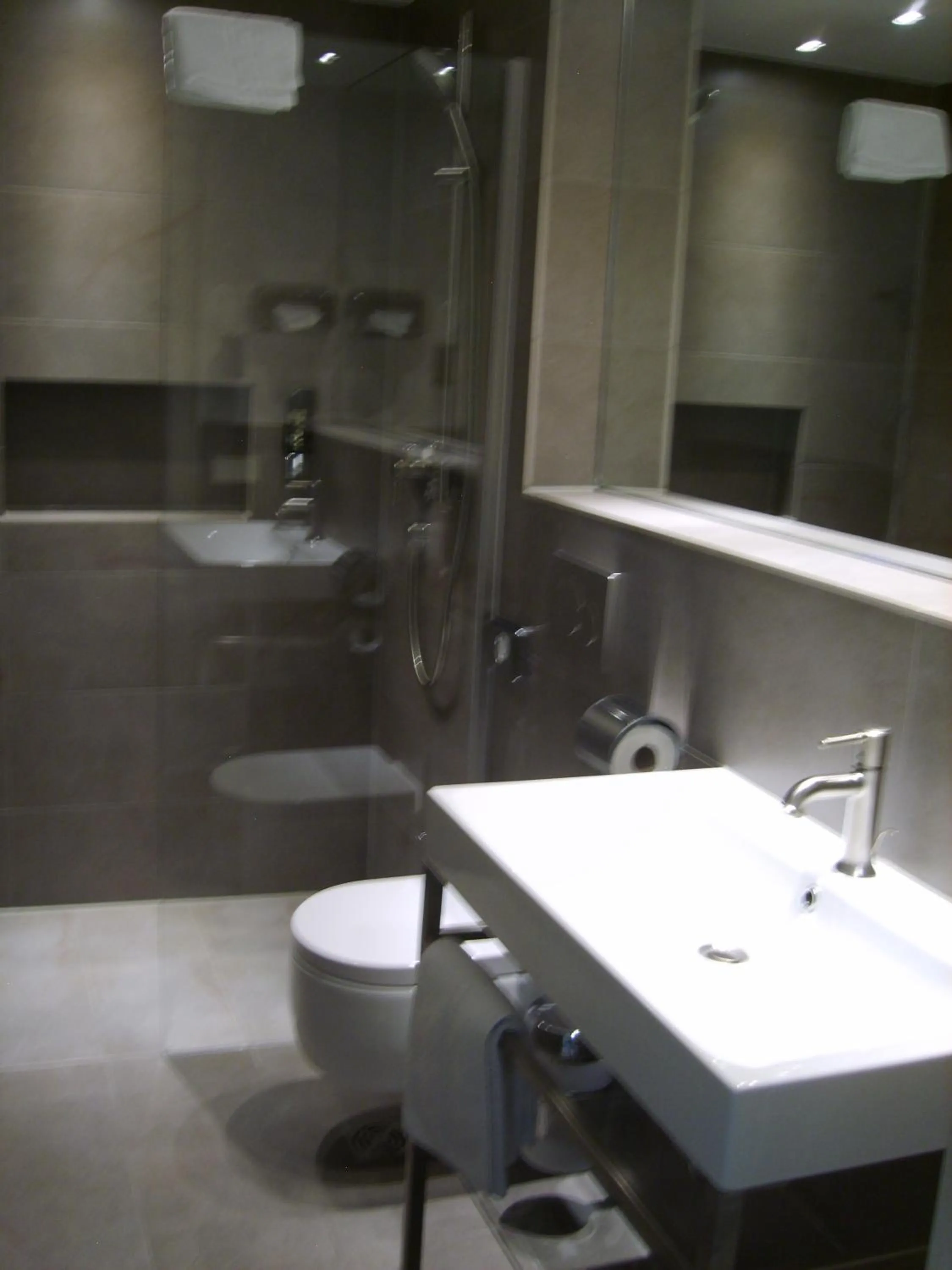 Bathroom in Hotel Schnookeloch