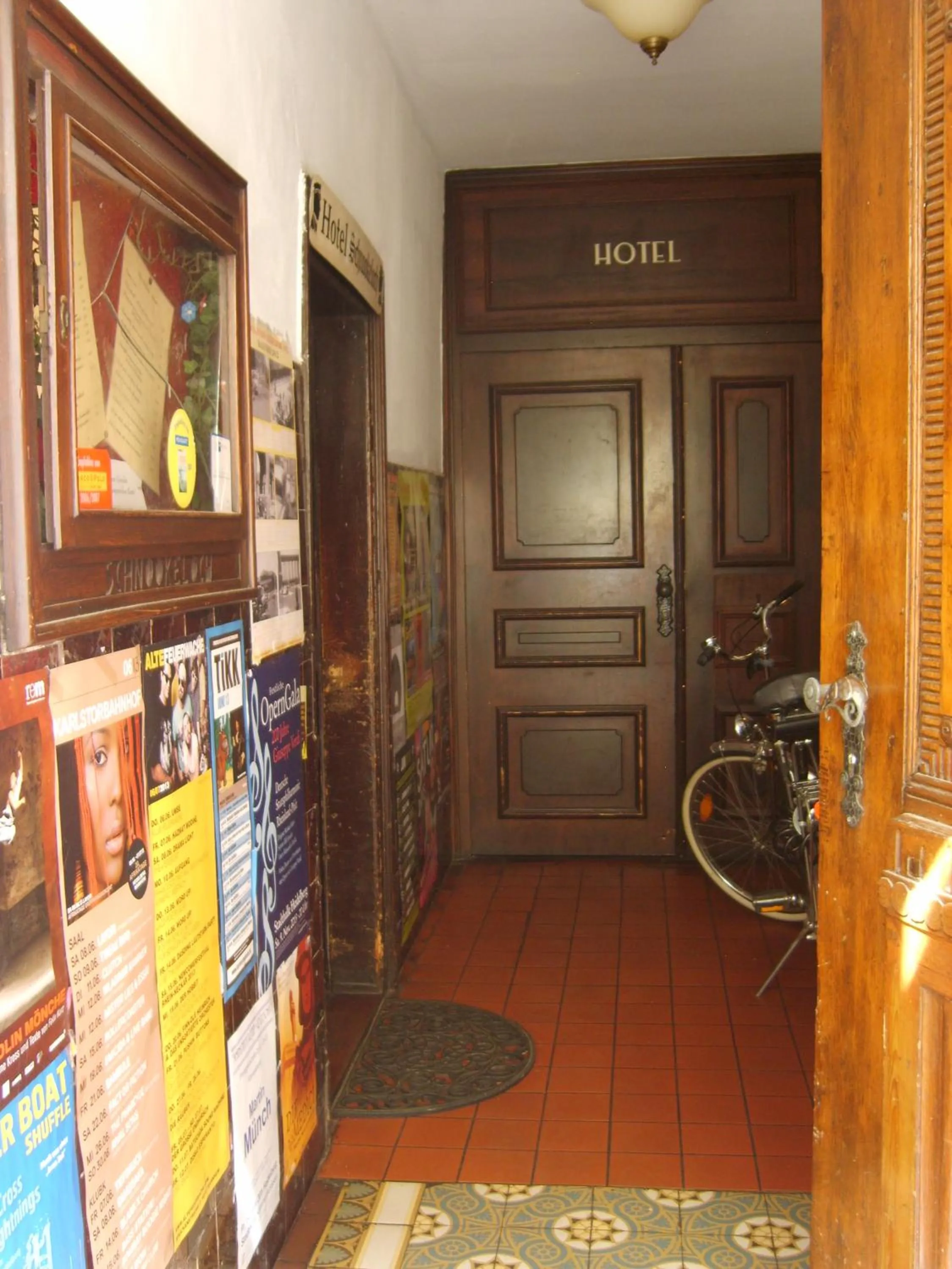 Restaurant/places to eat in Hotel Schnookeloch