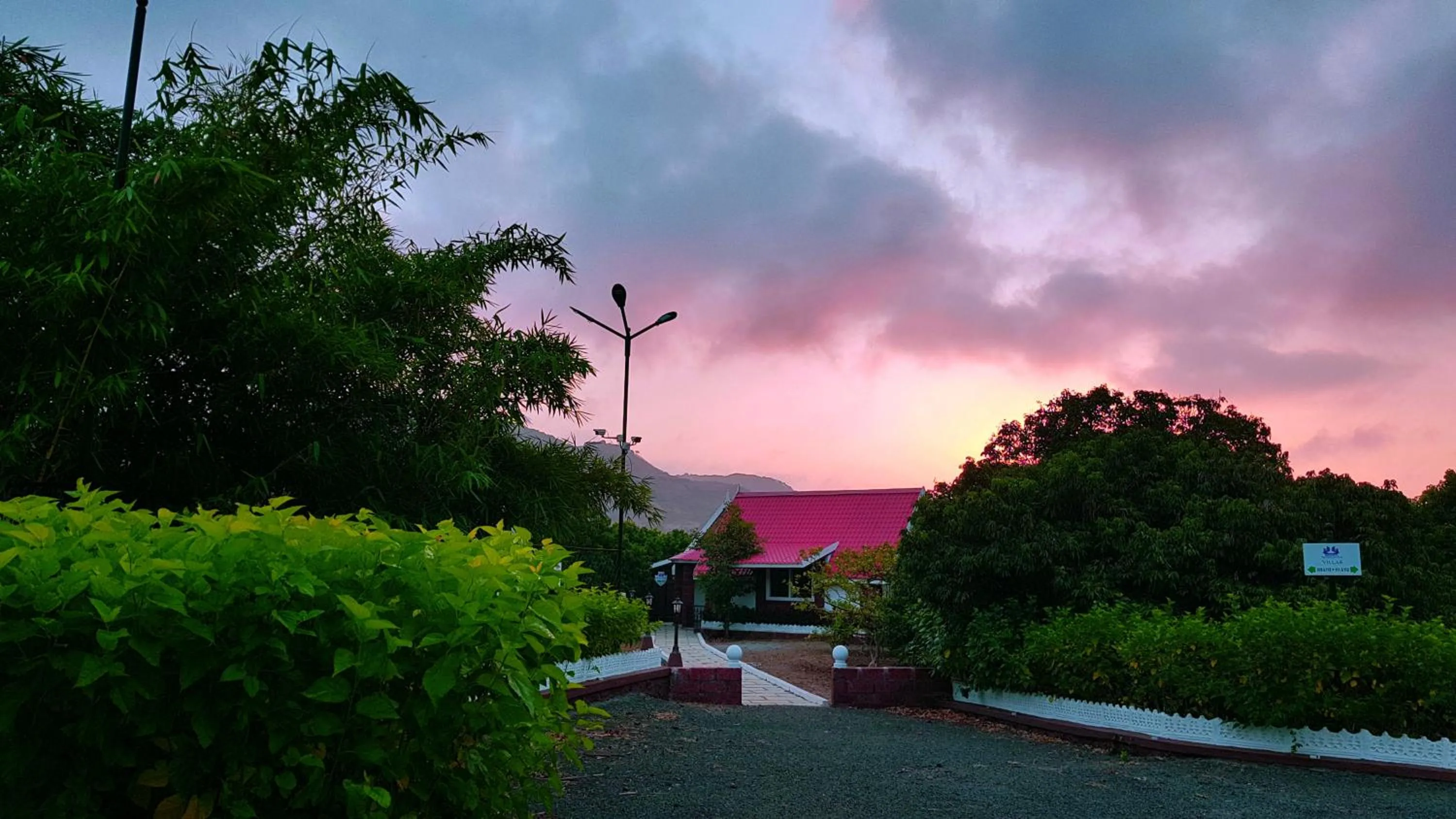 Valley Villa with Private Pool and Jacuzzi , Stand-Alone Villa in Nostravila Resort and Spa