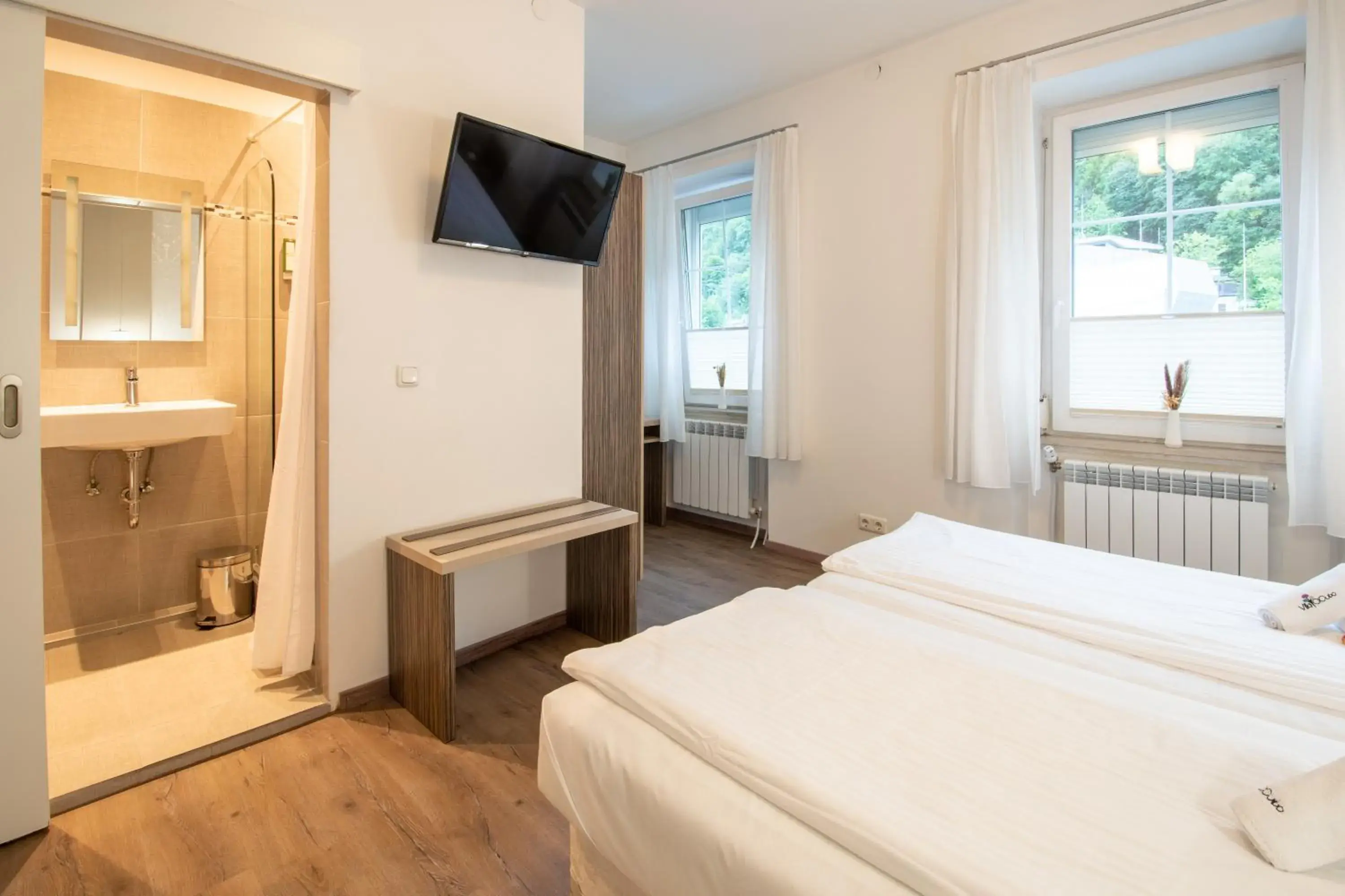 Bed in AMADEA - Cityhotel Salzburg Bed in AMADEA - Cityhotel Salzburg