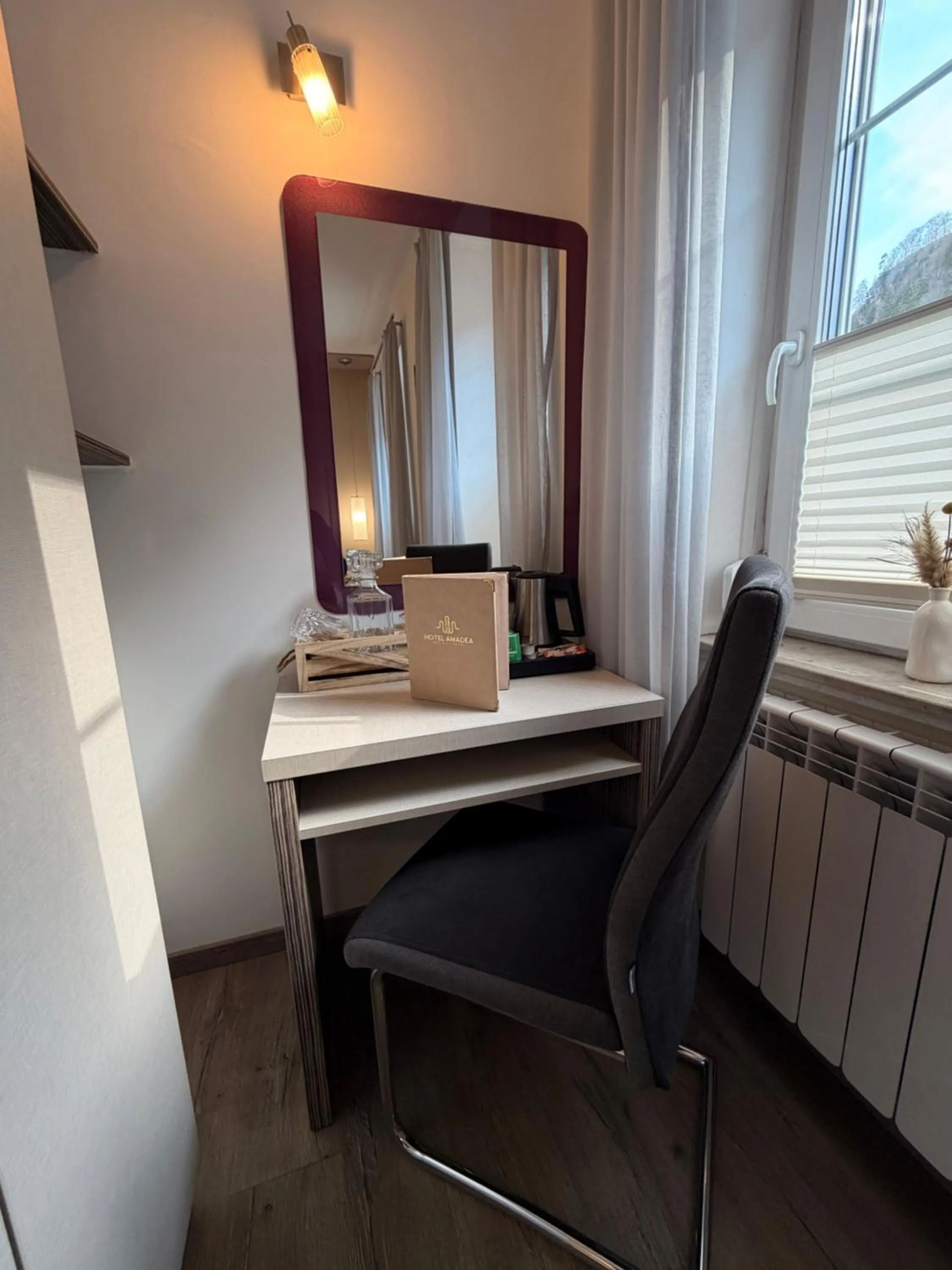 Photo of the whole room in AMADEA - Cityhotel Salzburg