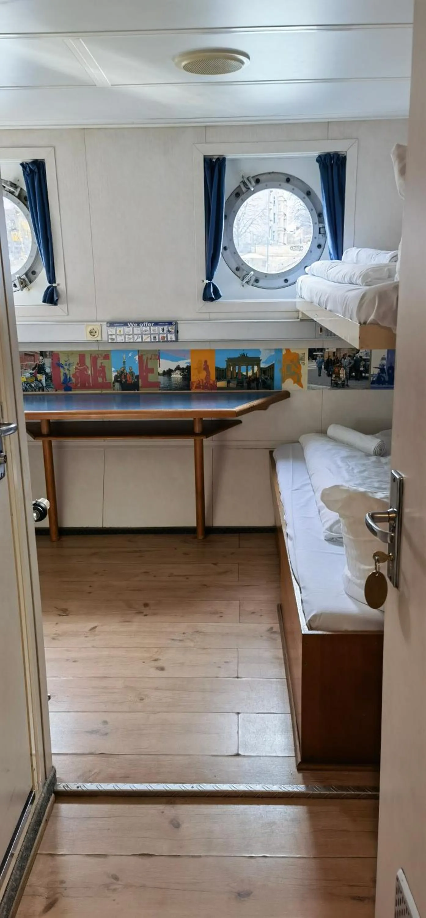 Bed in Shipotel-Berlin GmbH, Shipotel Eastern & Shipotel Western