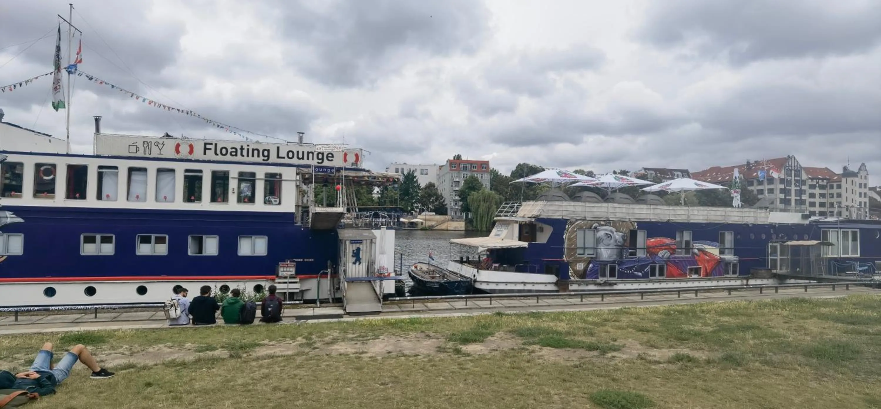 Property building in Shipotel-Berlin GmbH, Shipotel Eastern & Shipotel Western