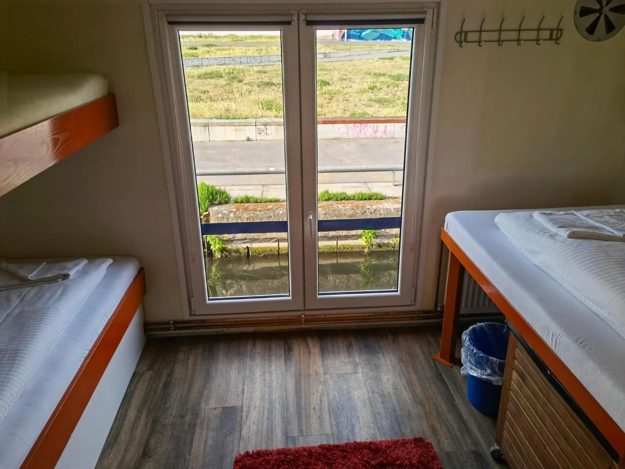 Bed in Shipotel-Berlin GmbH, Shipotel Eastern & Shipotel Western