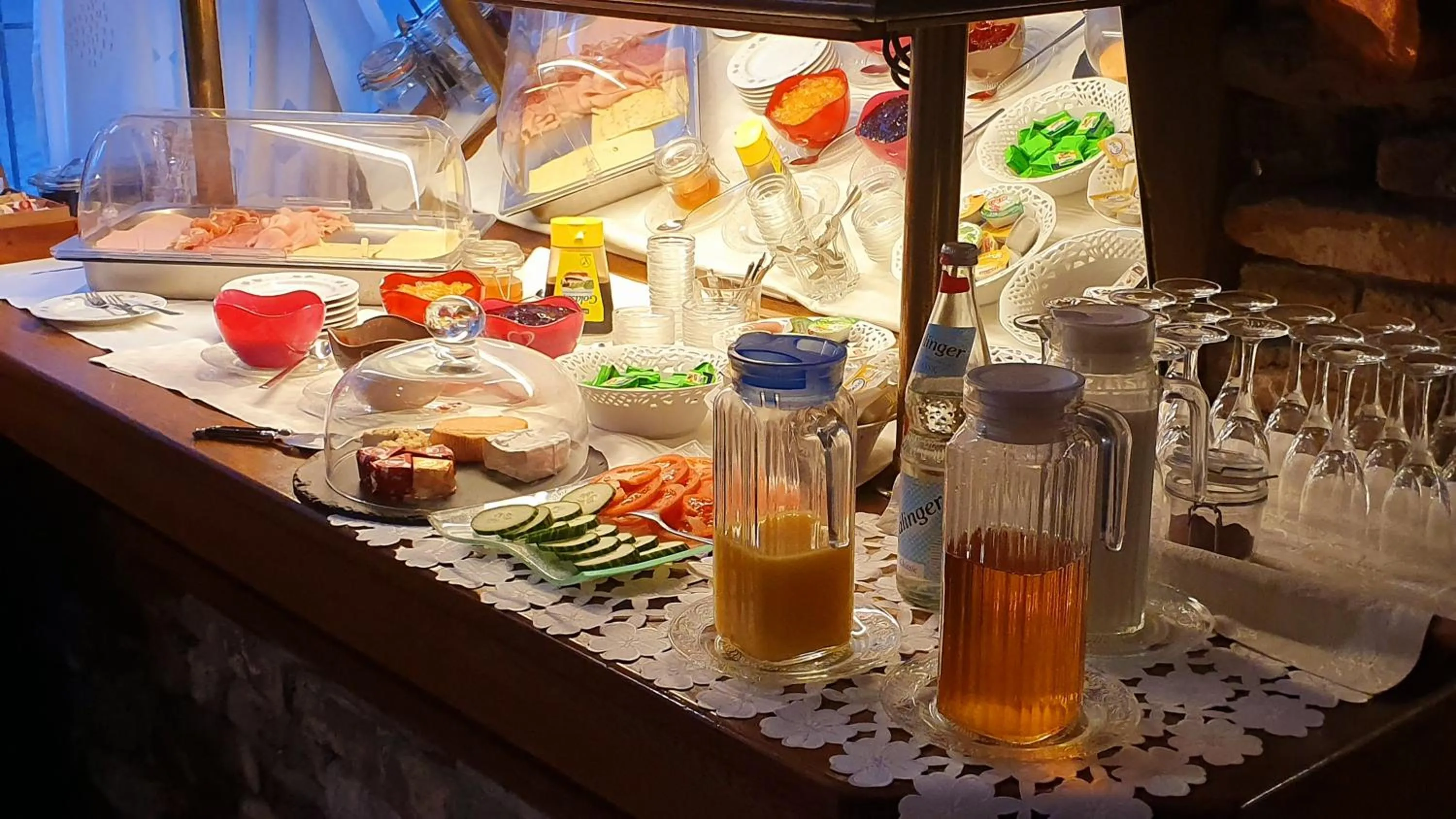 Breakfast in Hotel Garni Landhaus zur Issel