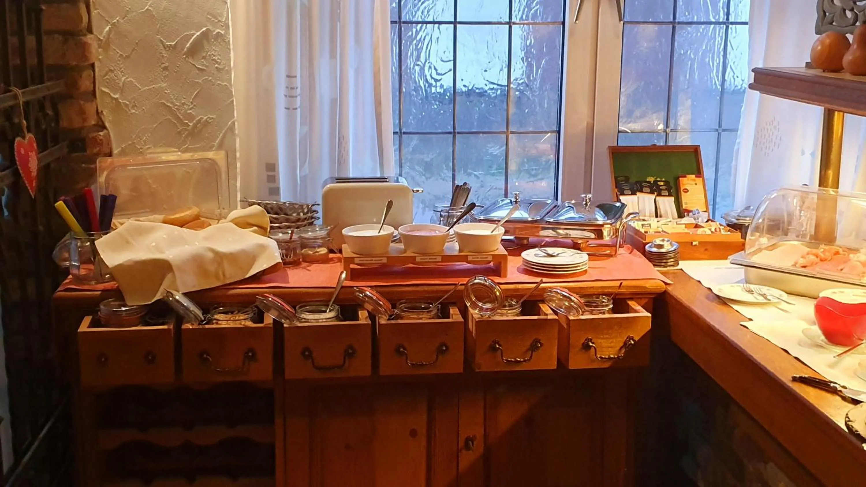 Buffet breakfast in Hotel Garni Landhaus zur Issel