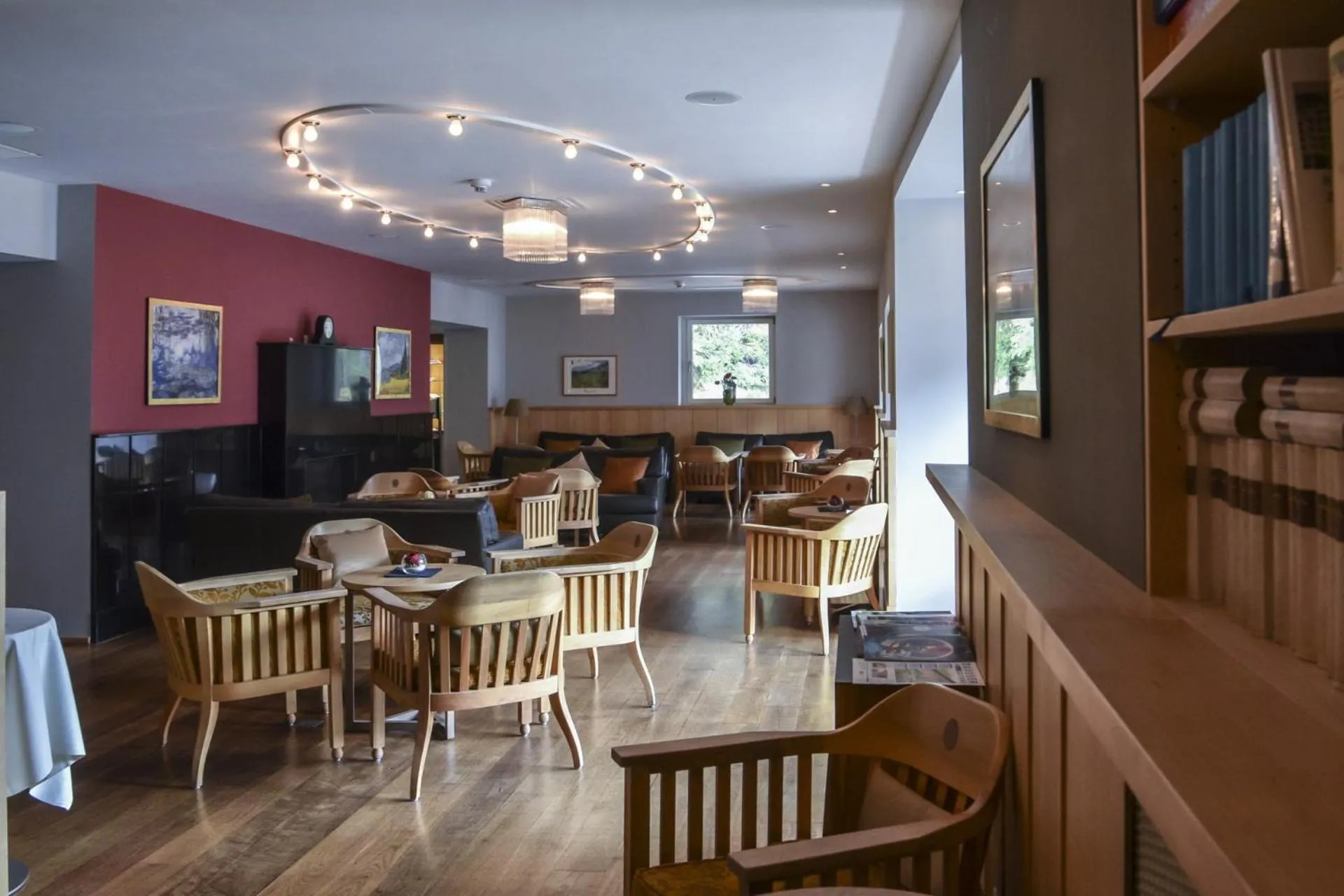 Lounge or bar in Waldhotel & SPA Davos - for body & soul