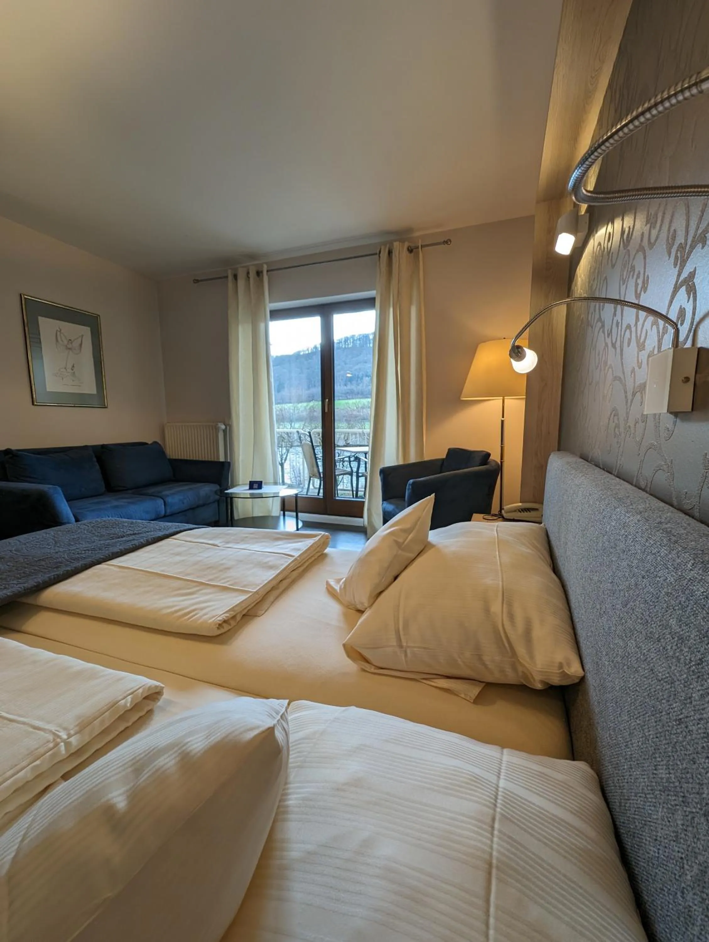 Bed in Weinhotel St. Stephanus