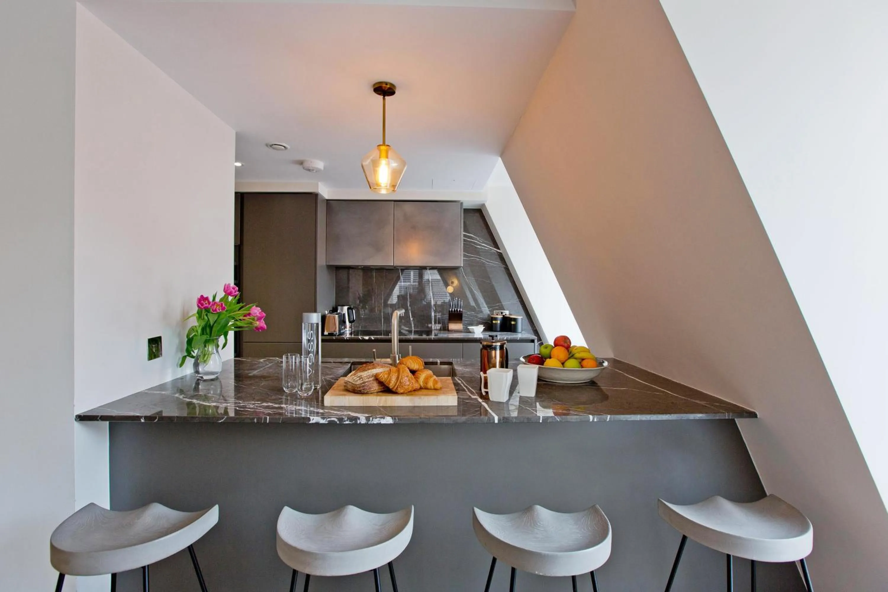 Kitchen or kitchenette in 37GS Residences