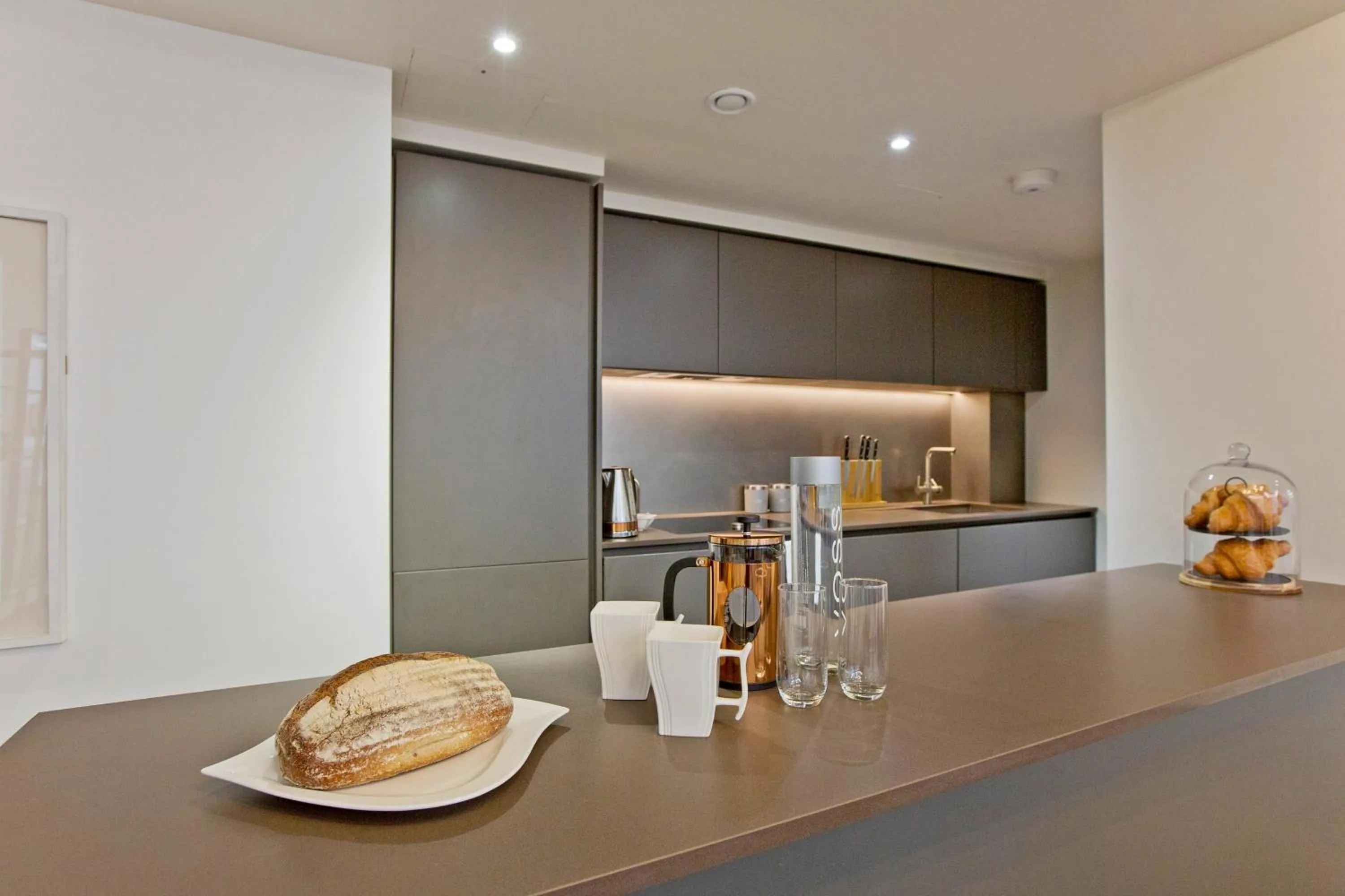 Kitchen or kitchenette in 37GS Residences
