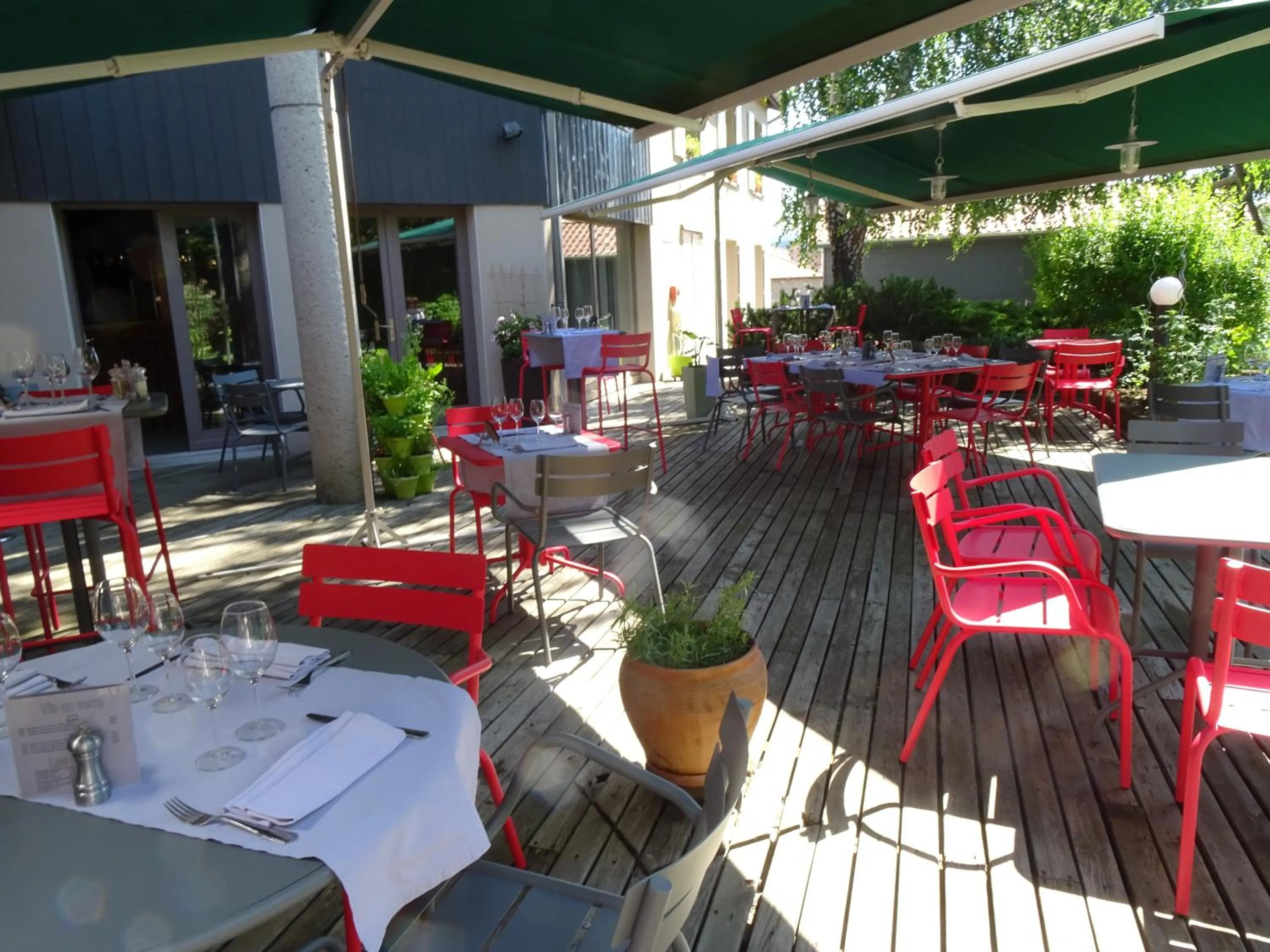 Balcony/Terrace in Logis Hotel Restaurant La Tour