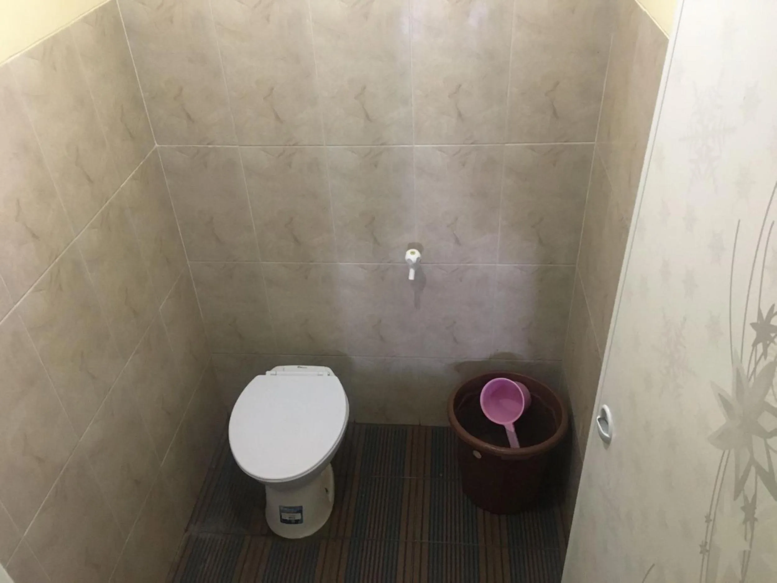 Bathroom in Penginapan Erbysa