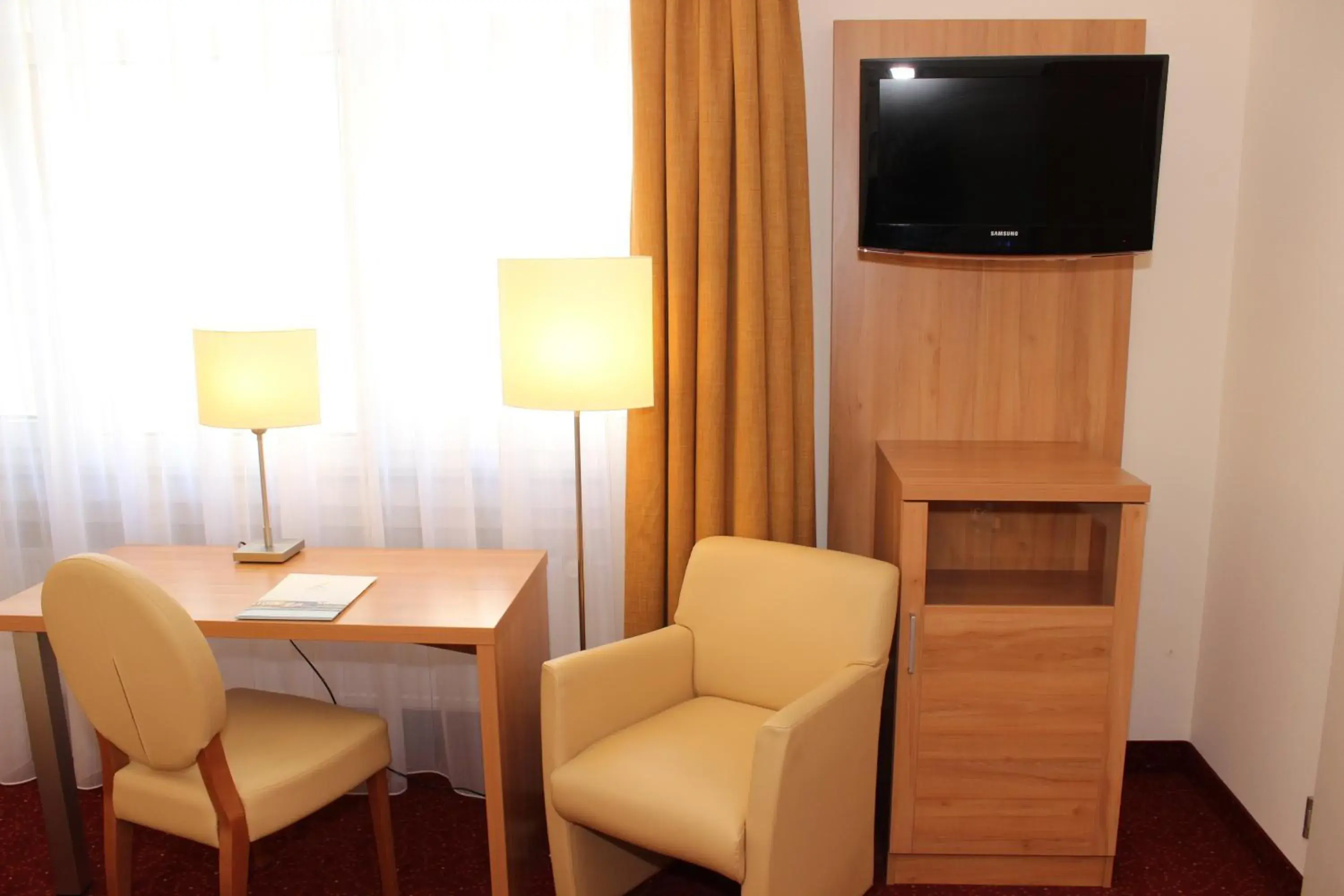 Superior Double Room in Ringhotel Haus Oberwinter Superior Double Room in Ringhotel Haus Oberwinter