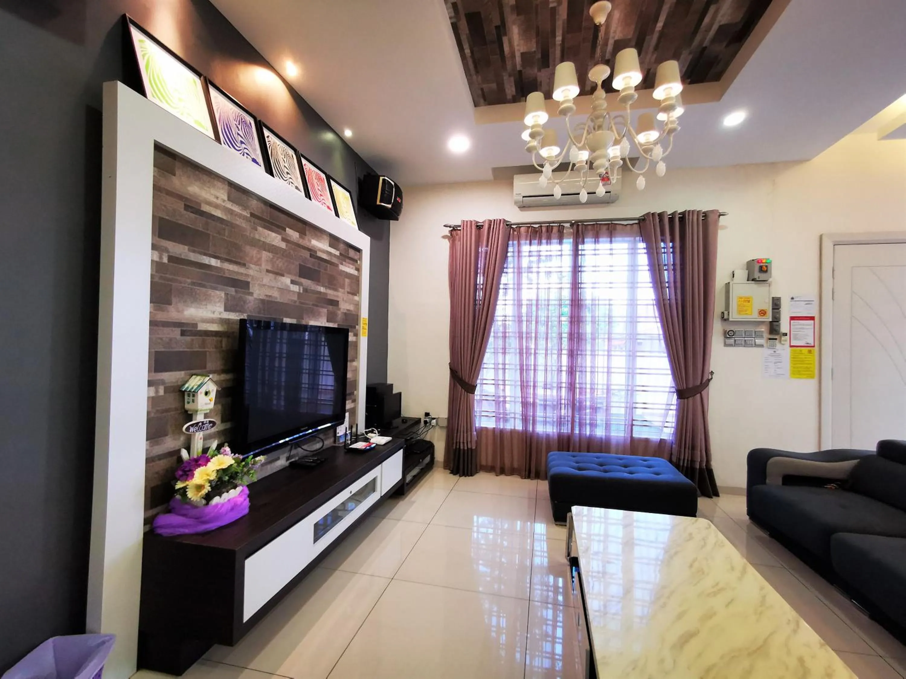 TV and multimedia in Warni Villa 13 Whole Or Room