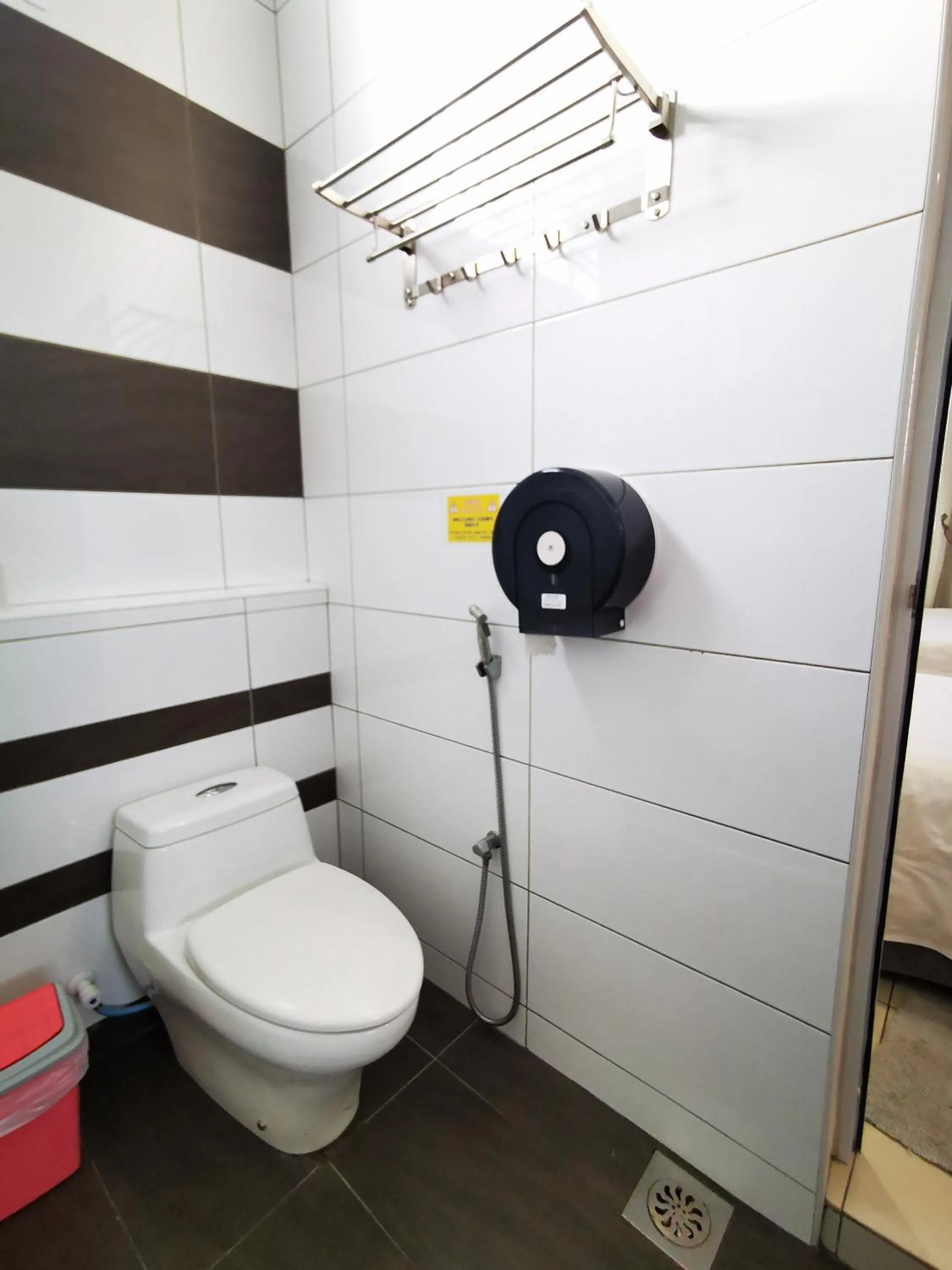 Toilet in Warni Villa 13 Whole Or Room
