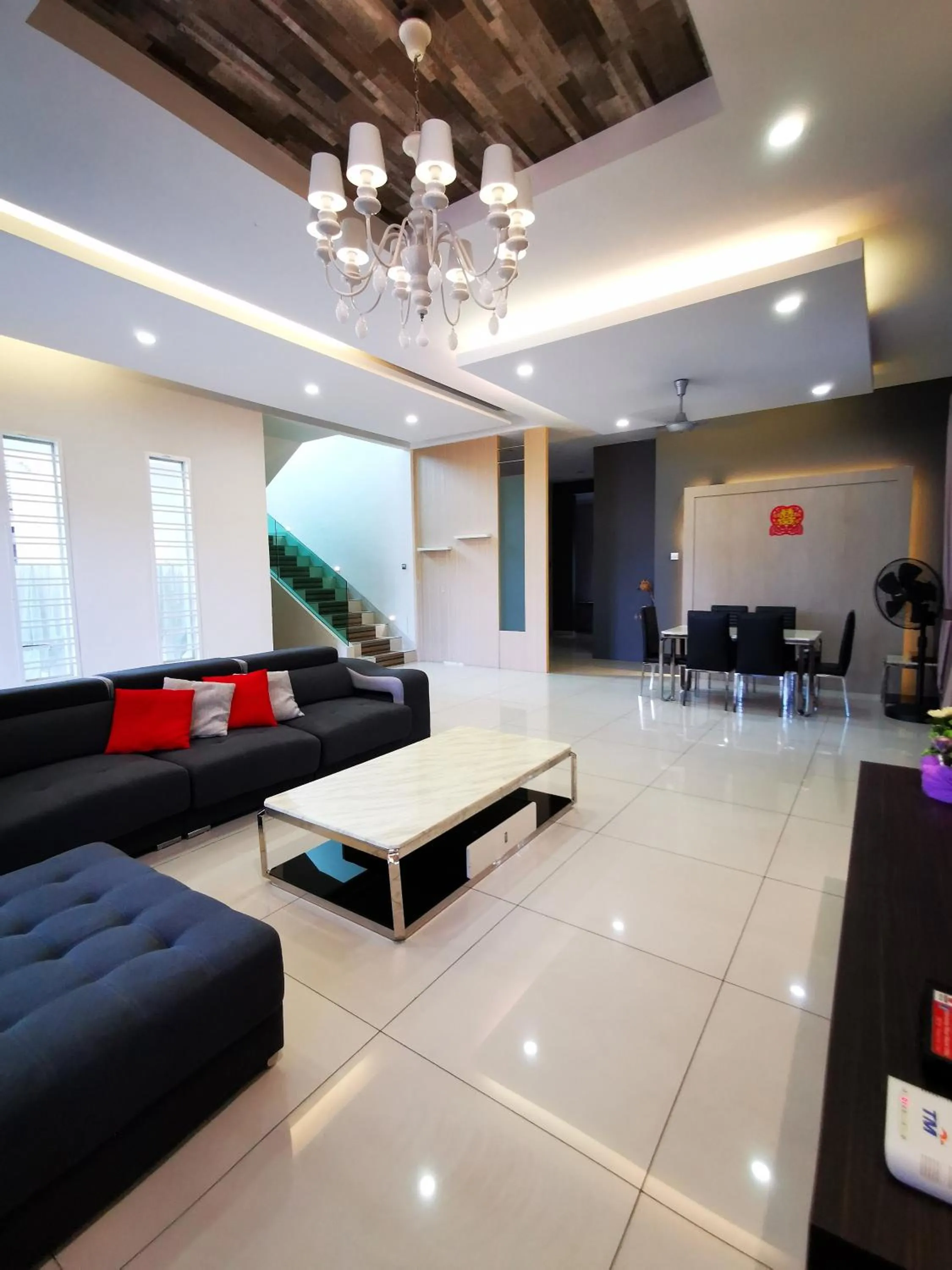 TV and multimedia in Warni Villa 13 Whole Or Room