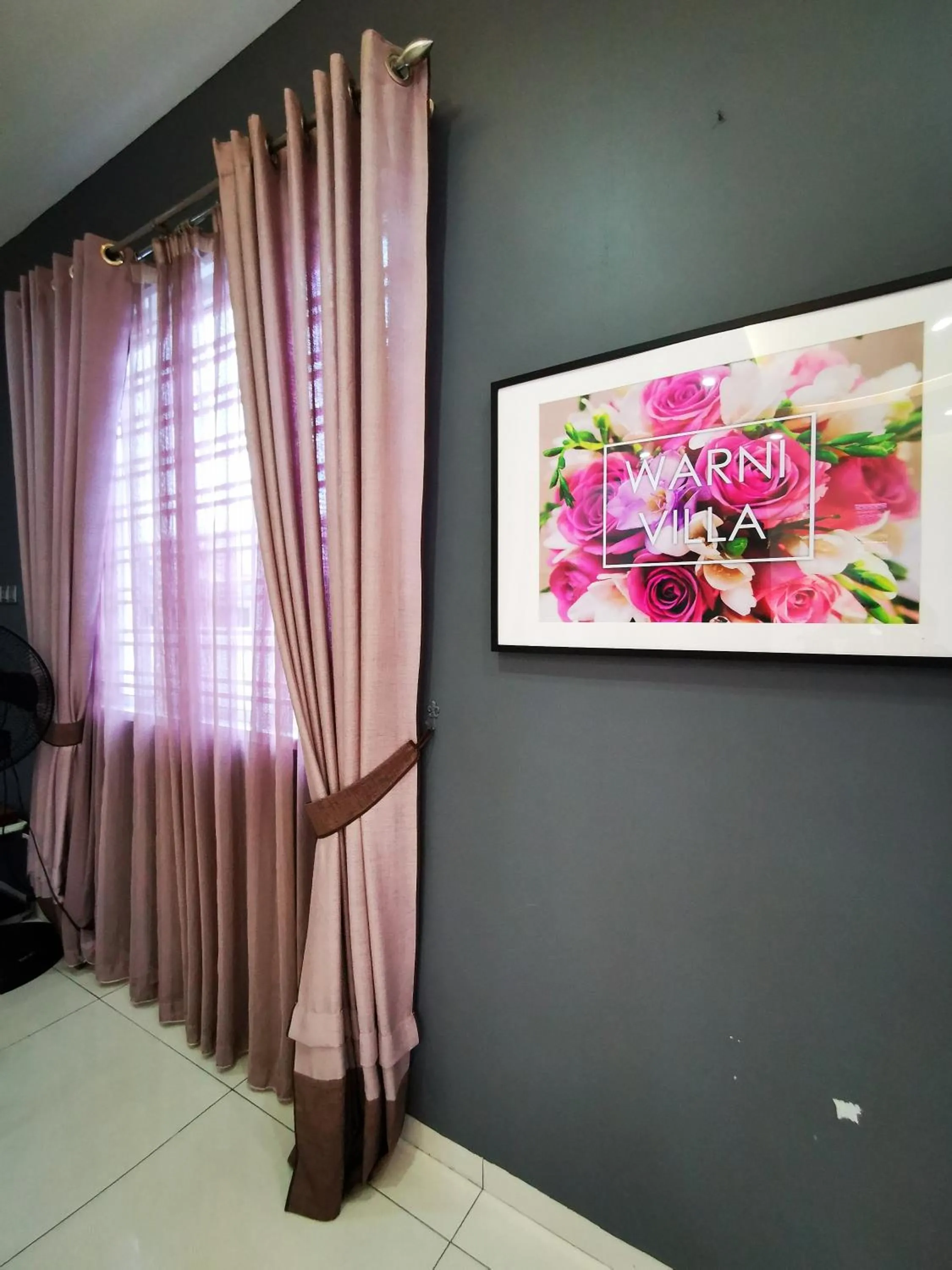 Property logo or sign in Warni Villa 13 Whole Or Room