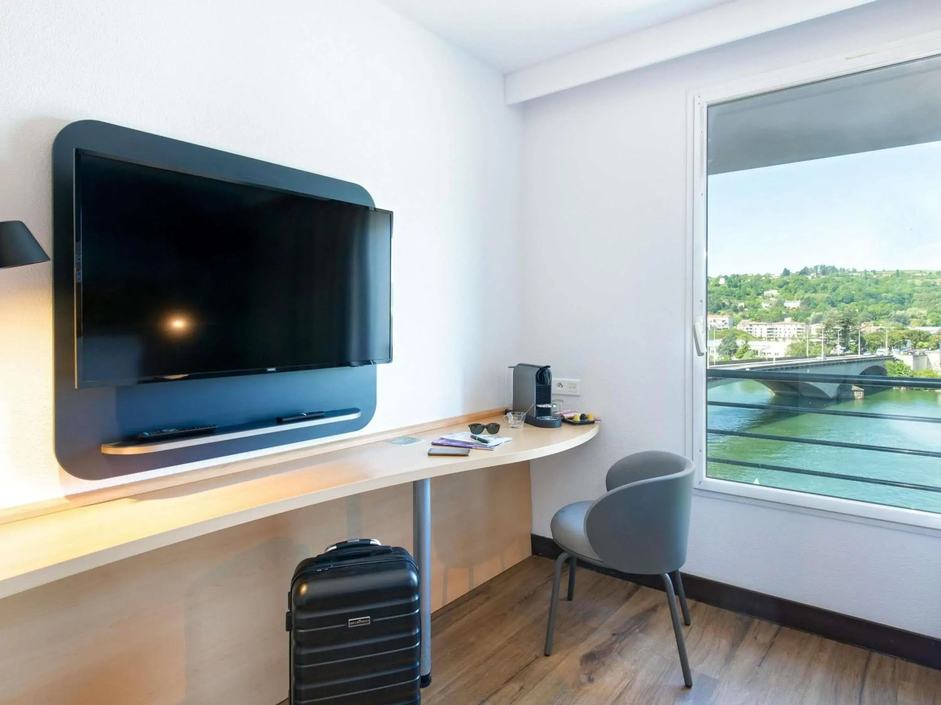 Bedroom in ibis Lyon Sud Vienne Saint-Louis Bedroom in ibis Lyon Sud Vienne Saint-Louis