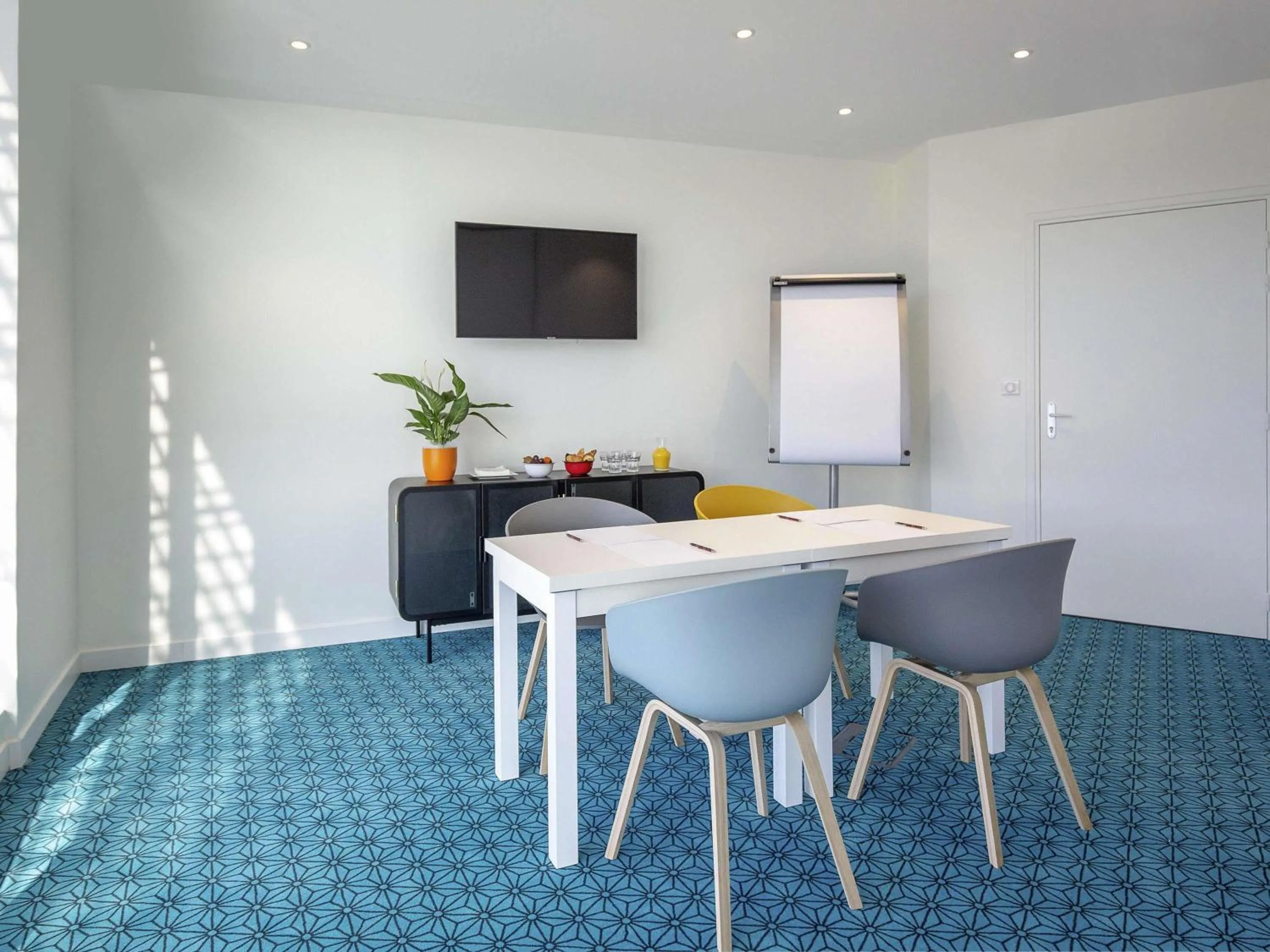 Meeting/conference room in ibis Lyon Sud Vienne Saint-Louis