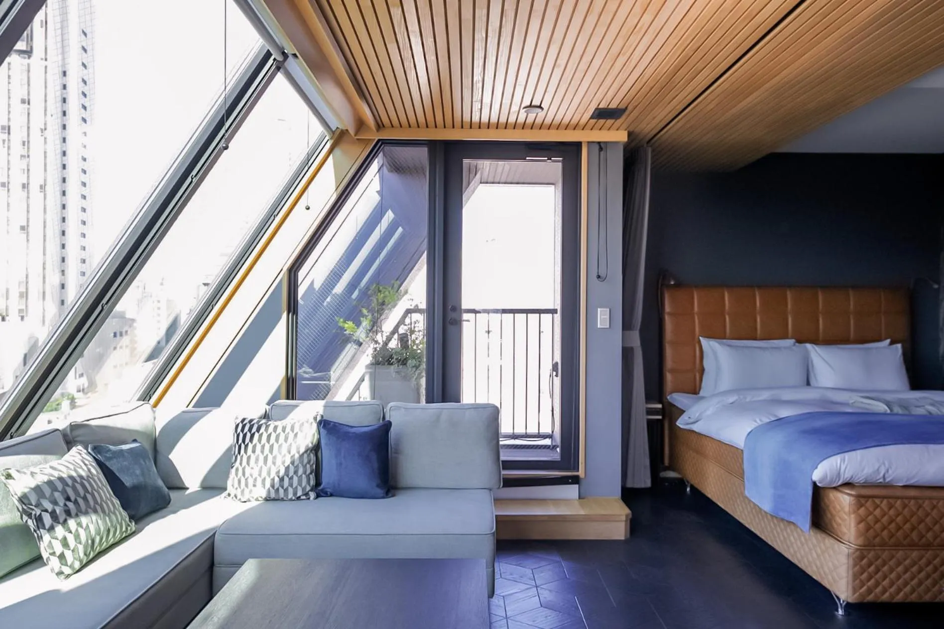 Photo of the whole room, Bed in Asakusa Kokono Club Hotel