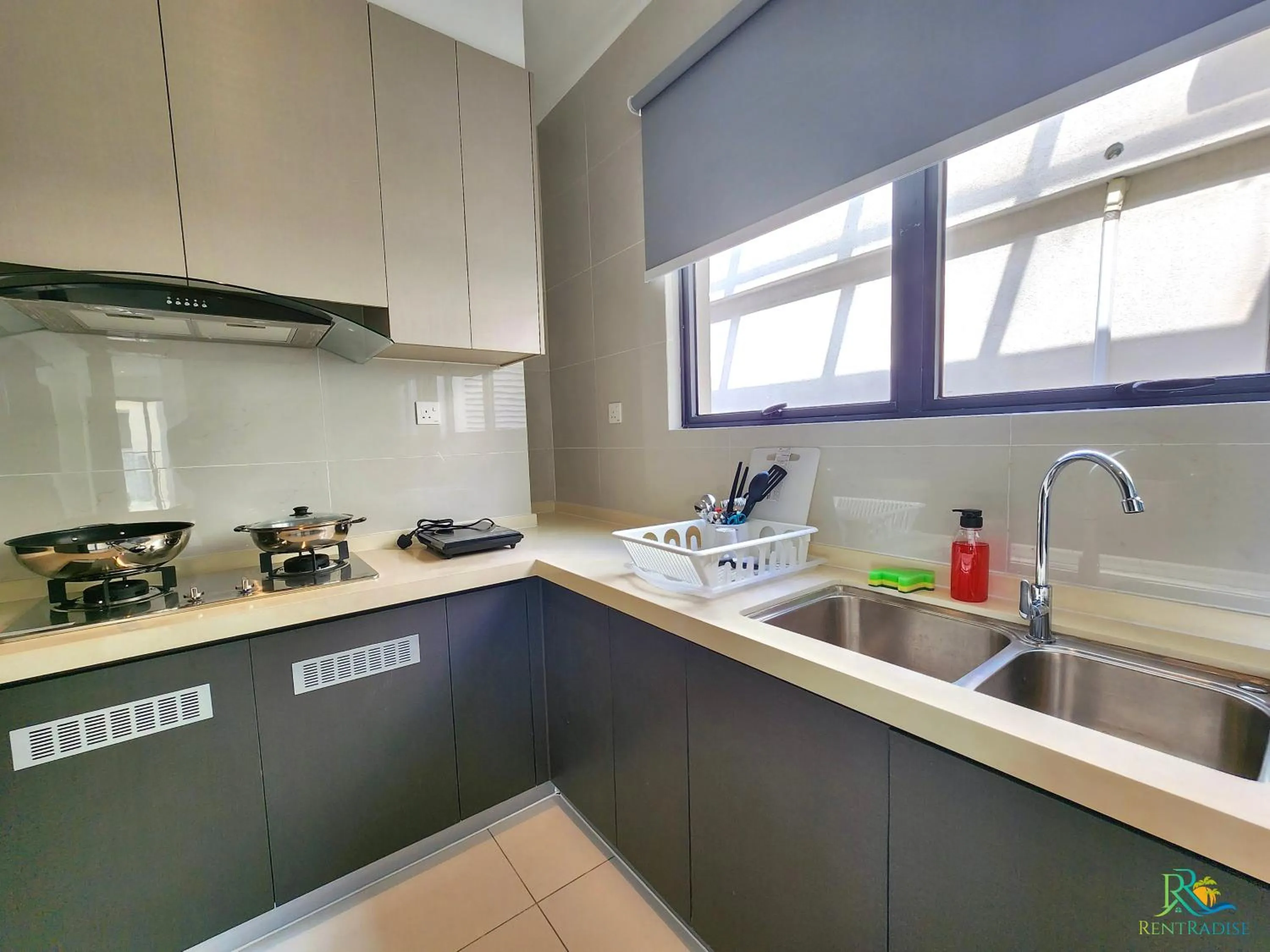 kitchen in Country Garden Danga Bay @ UHA