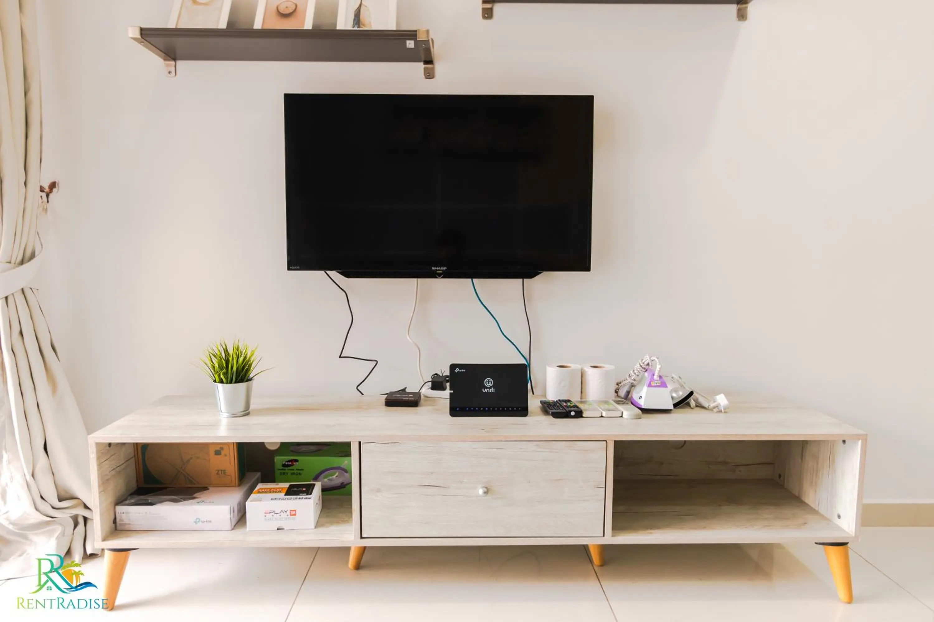 TV and multimedia in Country Garden Danga Bay @ UHA