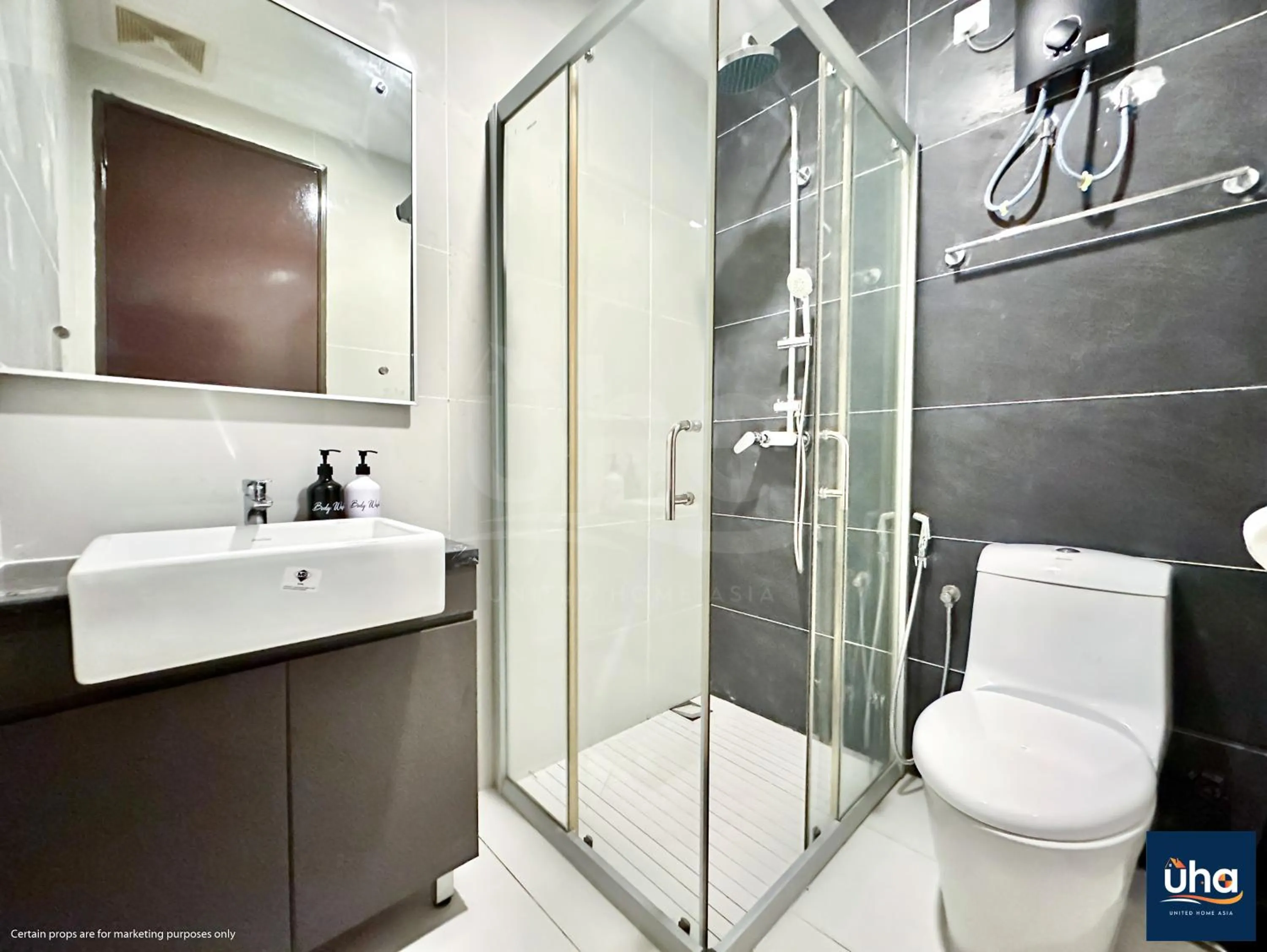 Shower in Country Garden Danga Bay @ UHA