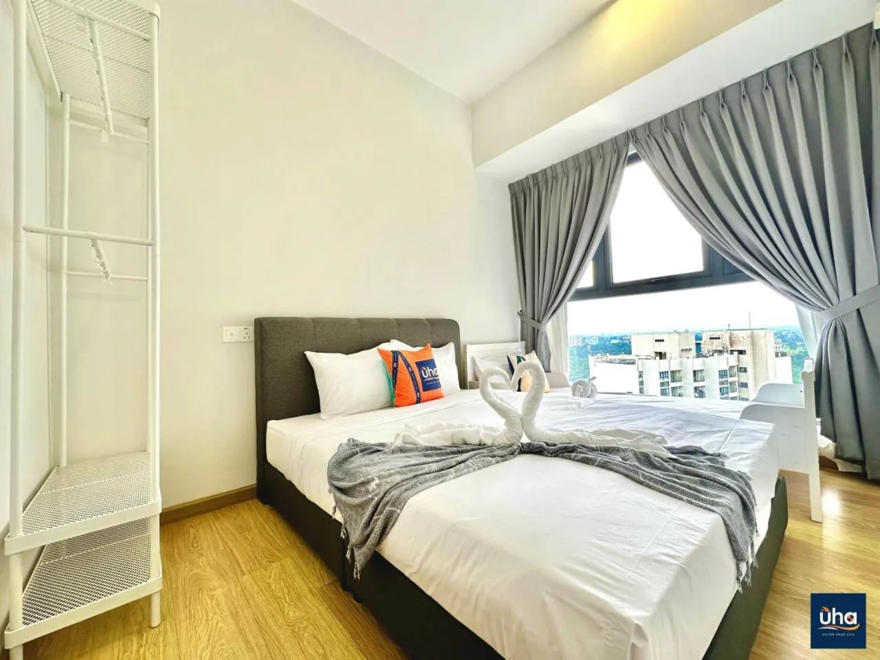 Bed in Country Garden Danga Bay @ UHA