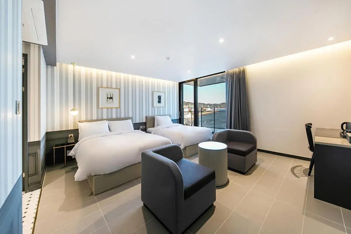 Bed in Brown Dot Hotel Ulsan Jangsaengpo Bed in Brown Dot Hotel Ulsan Jangsaengpo