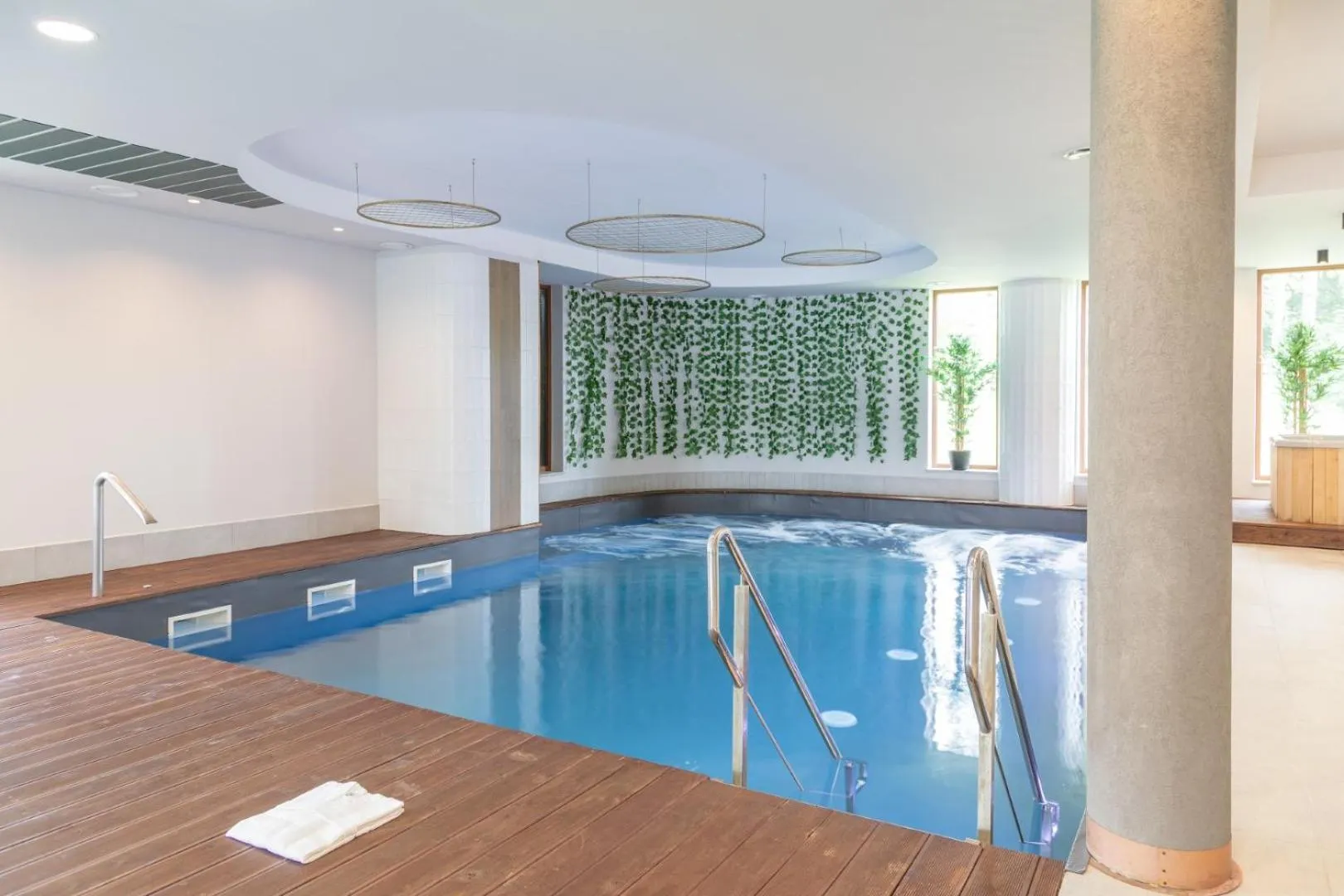 Pool view in Sudecki Resort & SPA