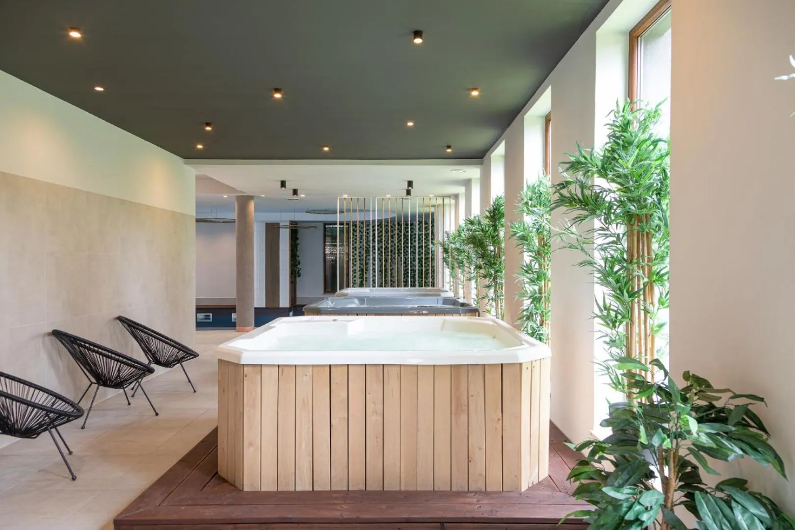 Hot Tub in Sudecki Resort & SPA