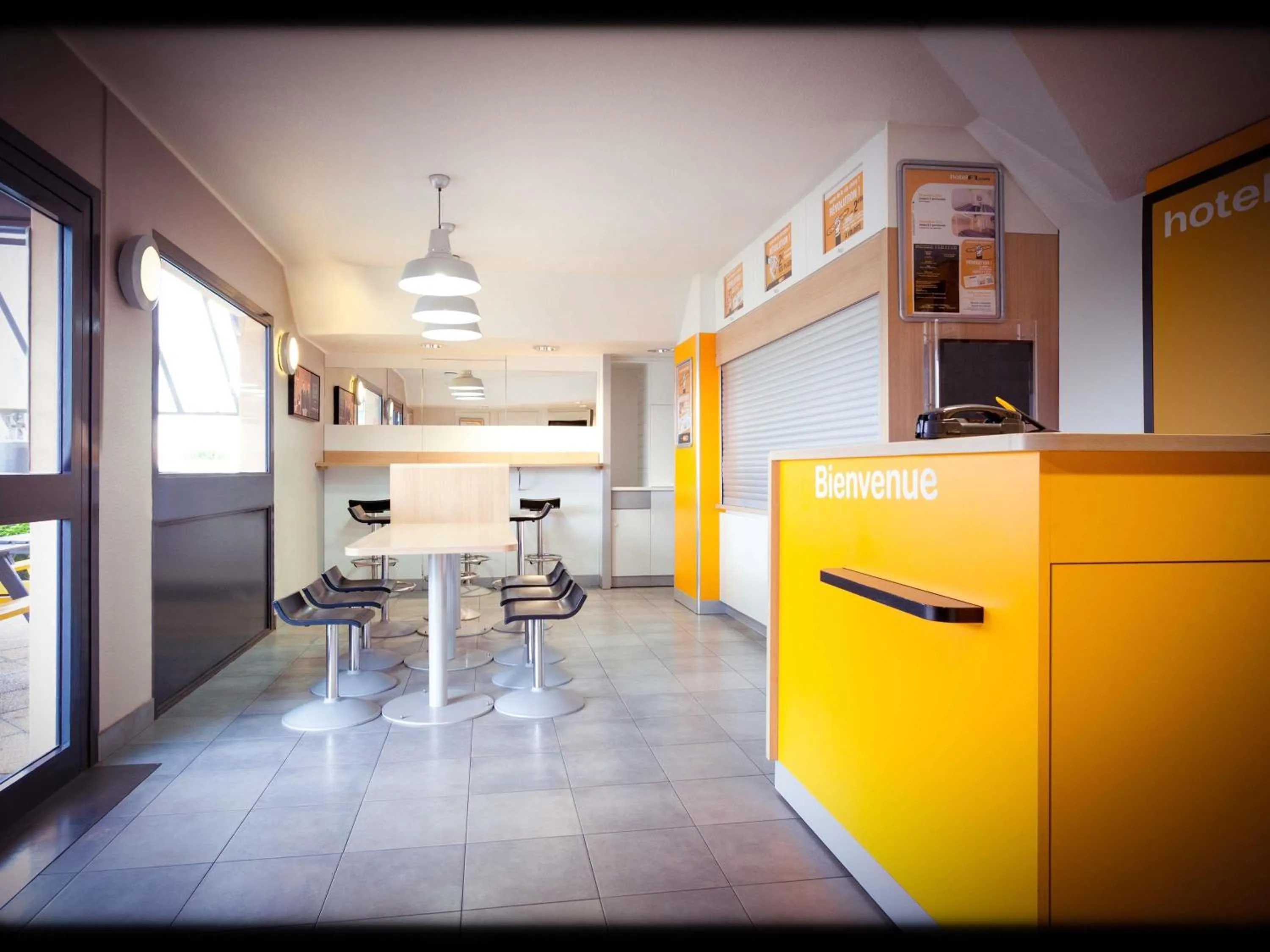 Property building in hotelF1 Lyon Sud Oullins Rénové