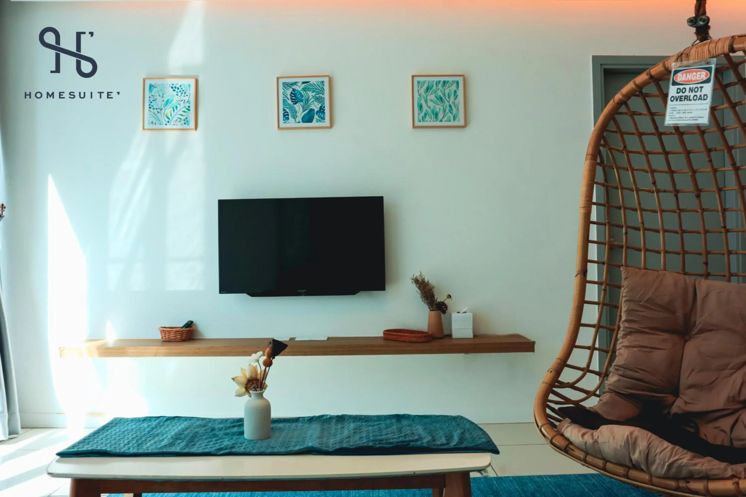 Living room in Homesuite' Home at Sutera Avenue