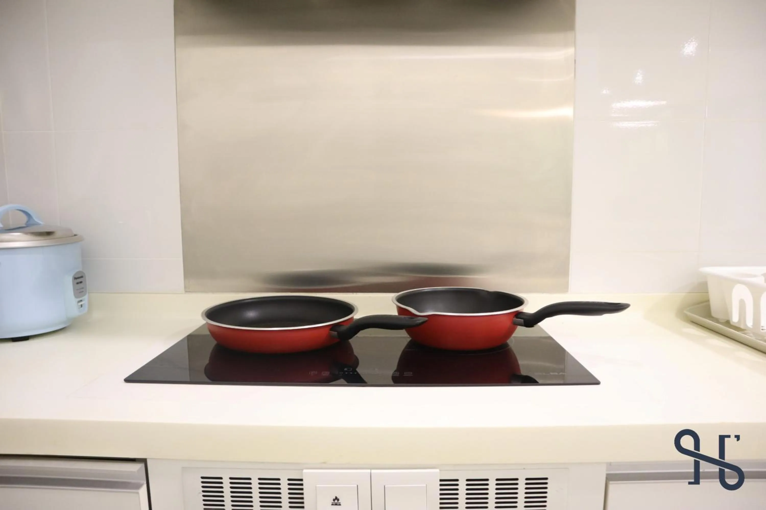 Kitchen or kitchenette in Homesuite' Home at Sutera Avenue