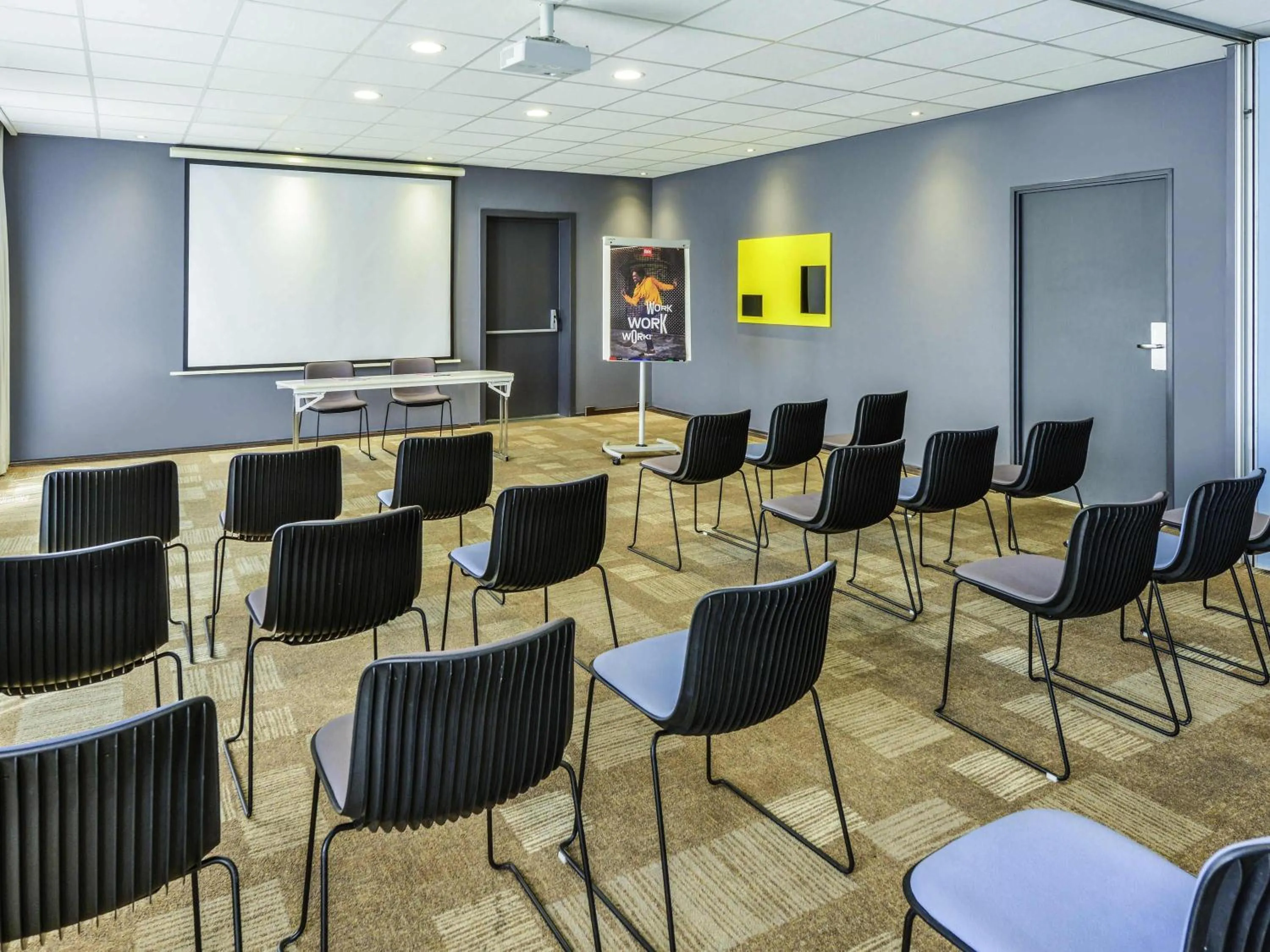 Meeting/conference room in ibis Clermont Ferrand Montferrand